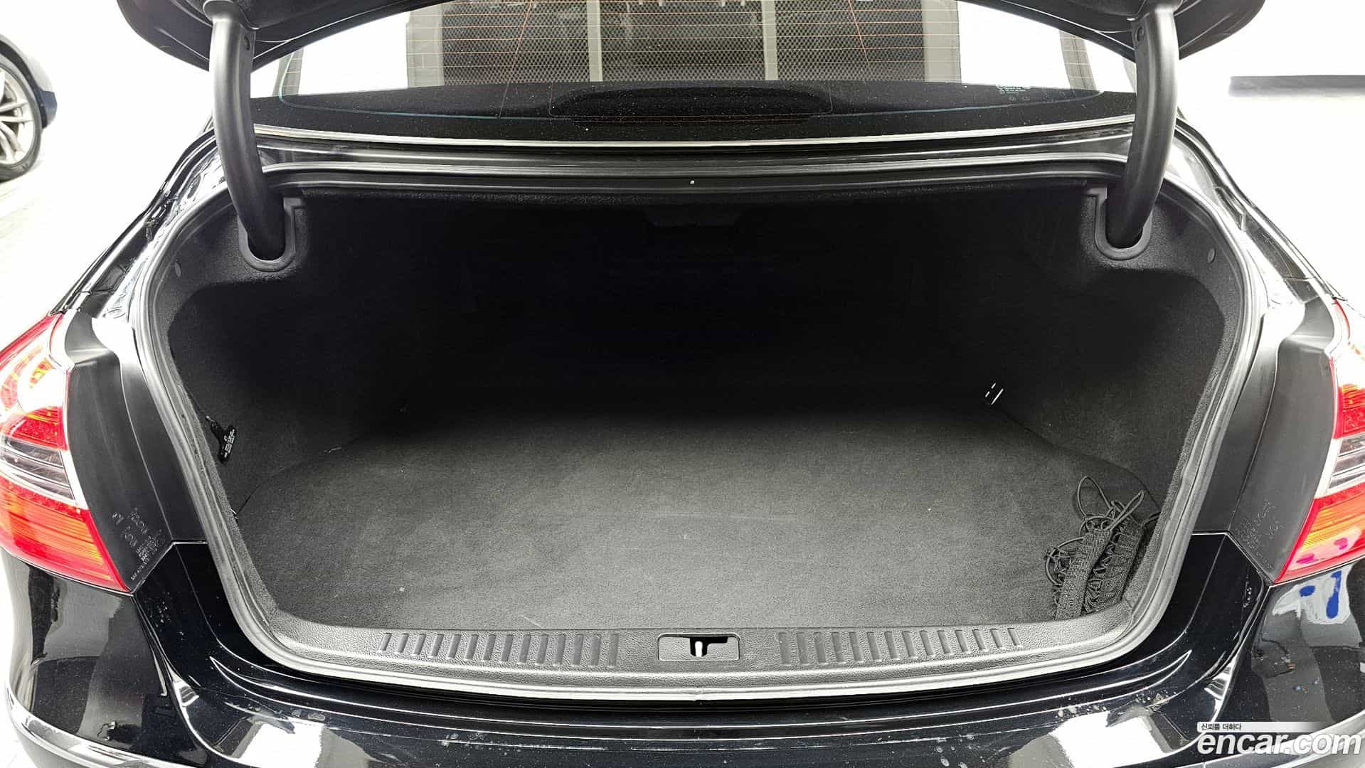 Genesis Hyundai 2012.9-OPTION-024