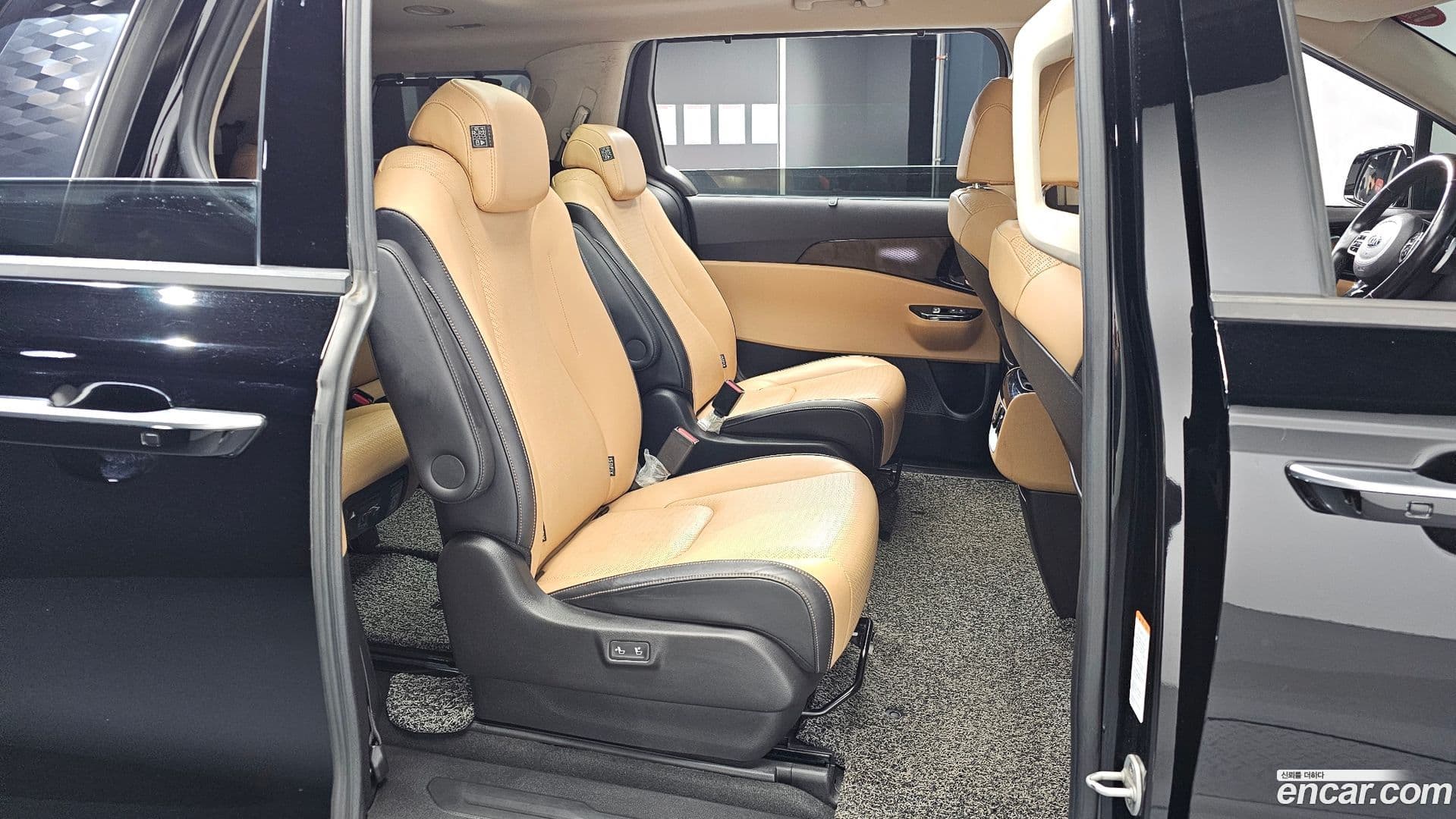 Main__Slider__Photo:Canival Kia 2020.7-11