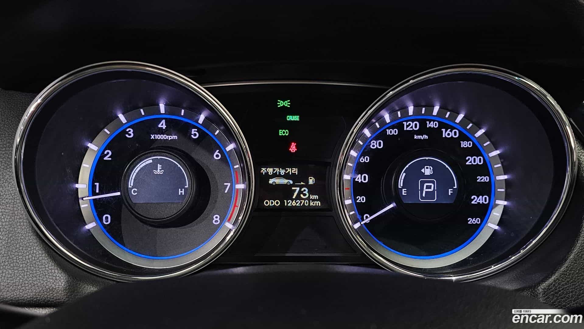 Sonata Hyundai 2013.4-INNER-008