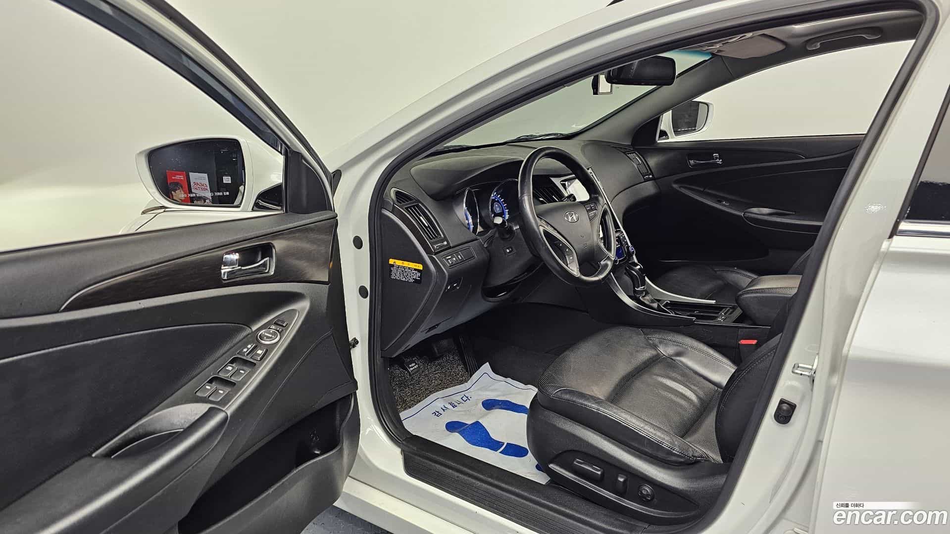 Sonata Hyundai 2013.4-INNER-010