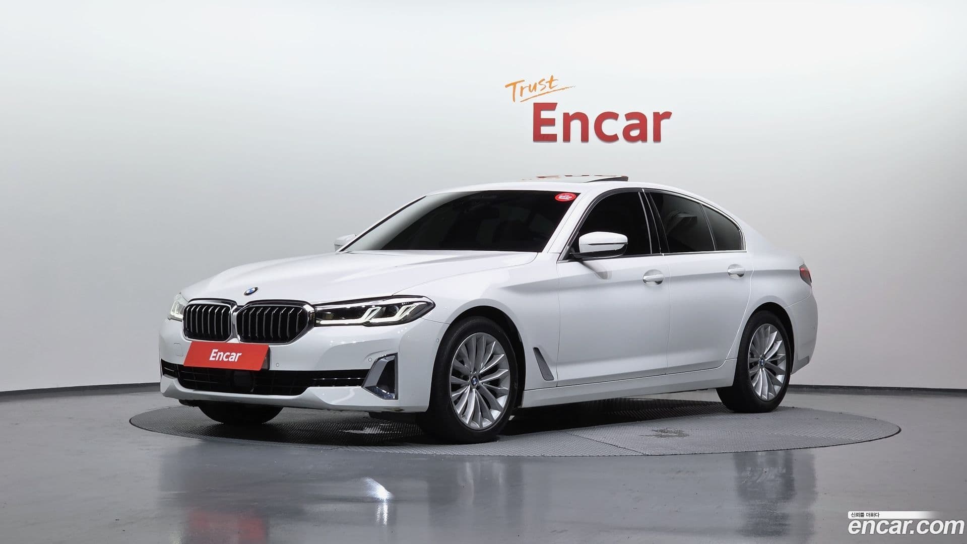 Main__Slider__Photo:5-Series BMW 2020.10-0