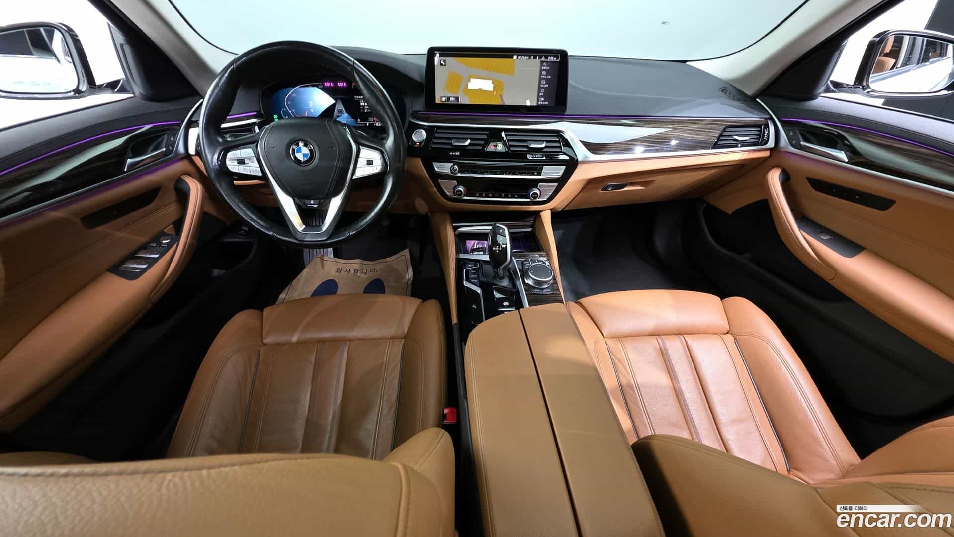 5-Series BMW 2020.10-INNER-007