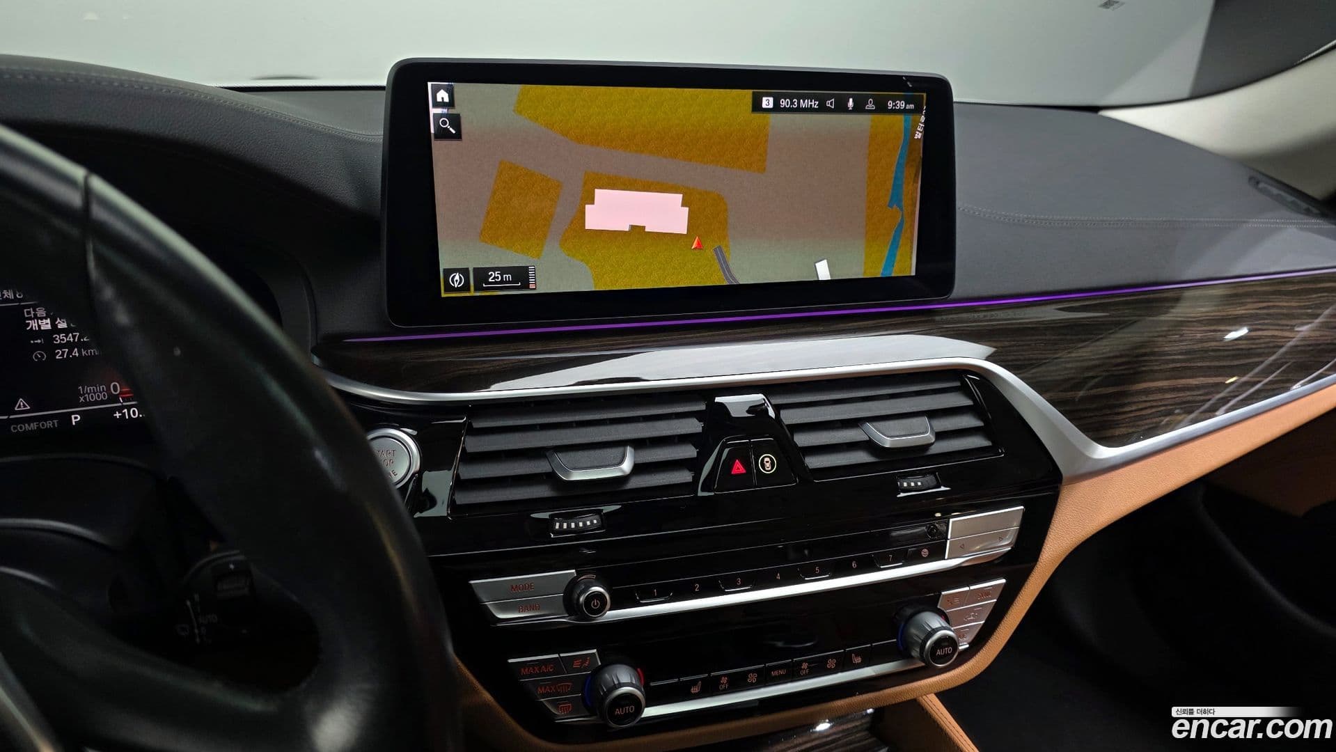 Main__Slider__Photo:5-Series BMW 2020.10-13