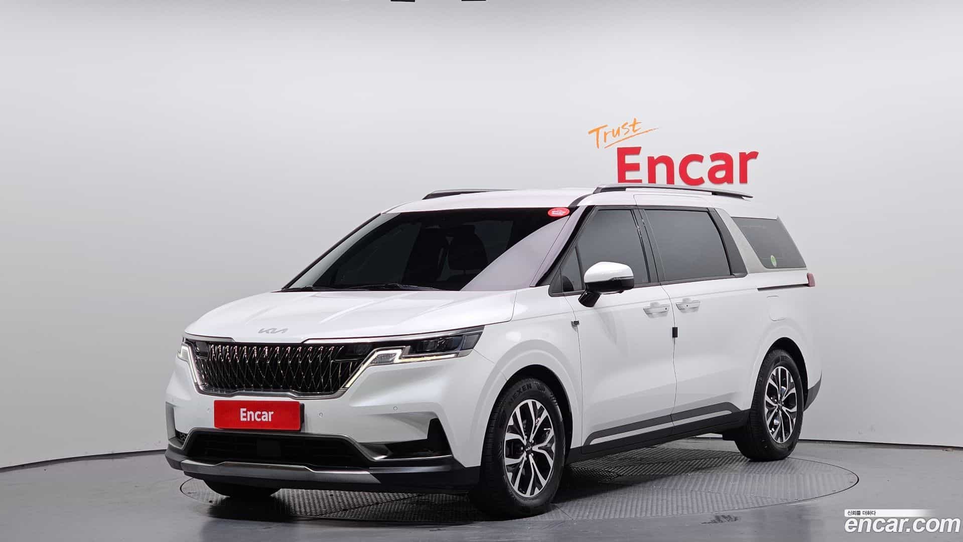 Canival Kia 2021.10-OUTER-001