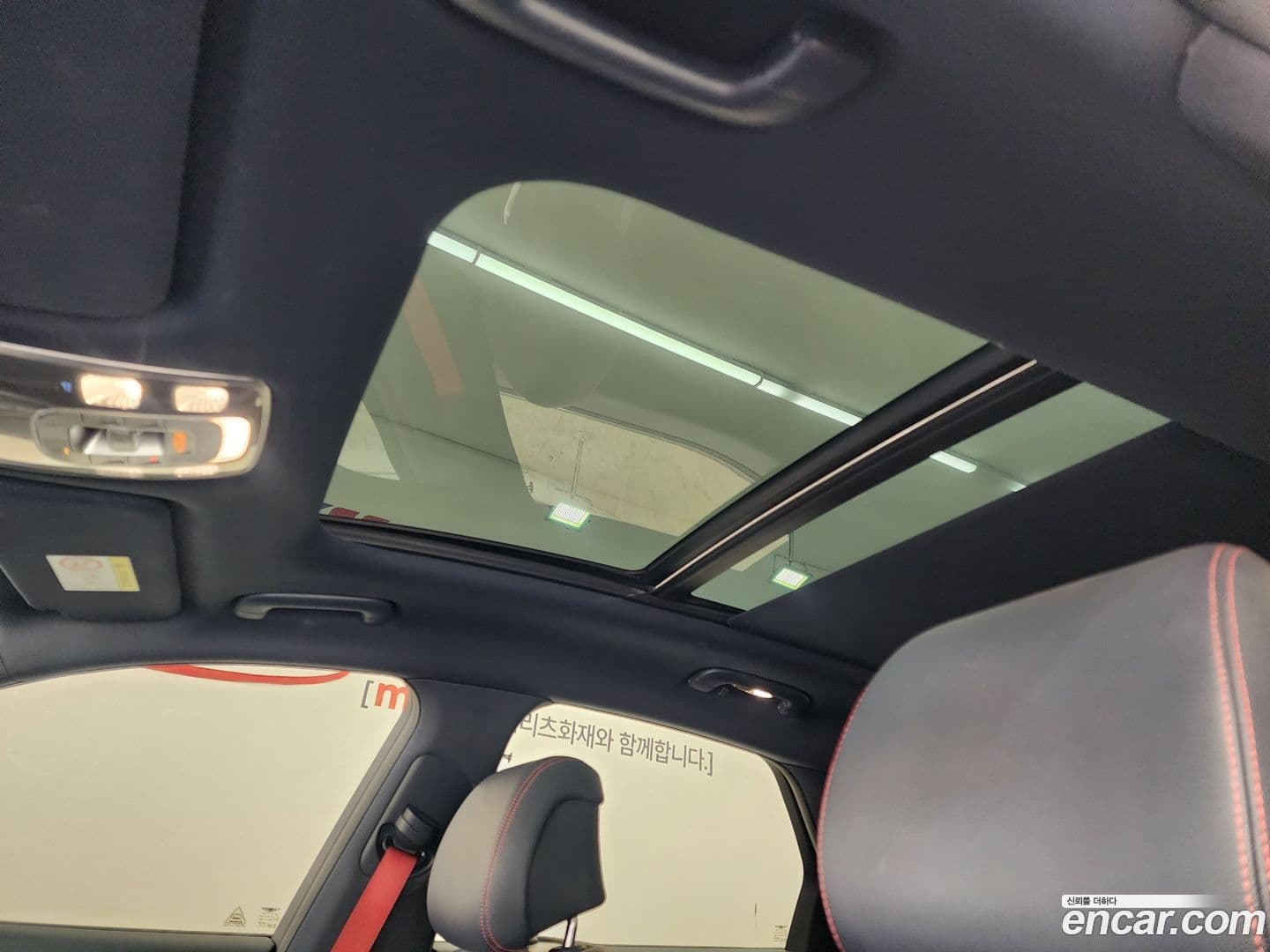 Main__Slider__Photo:GV70 Genesis 2021.5-12