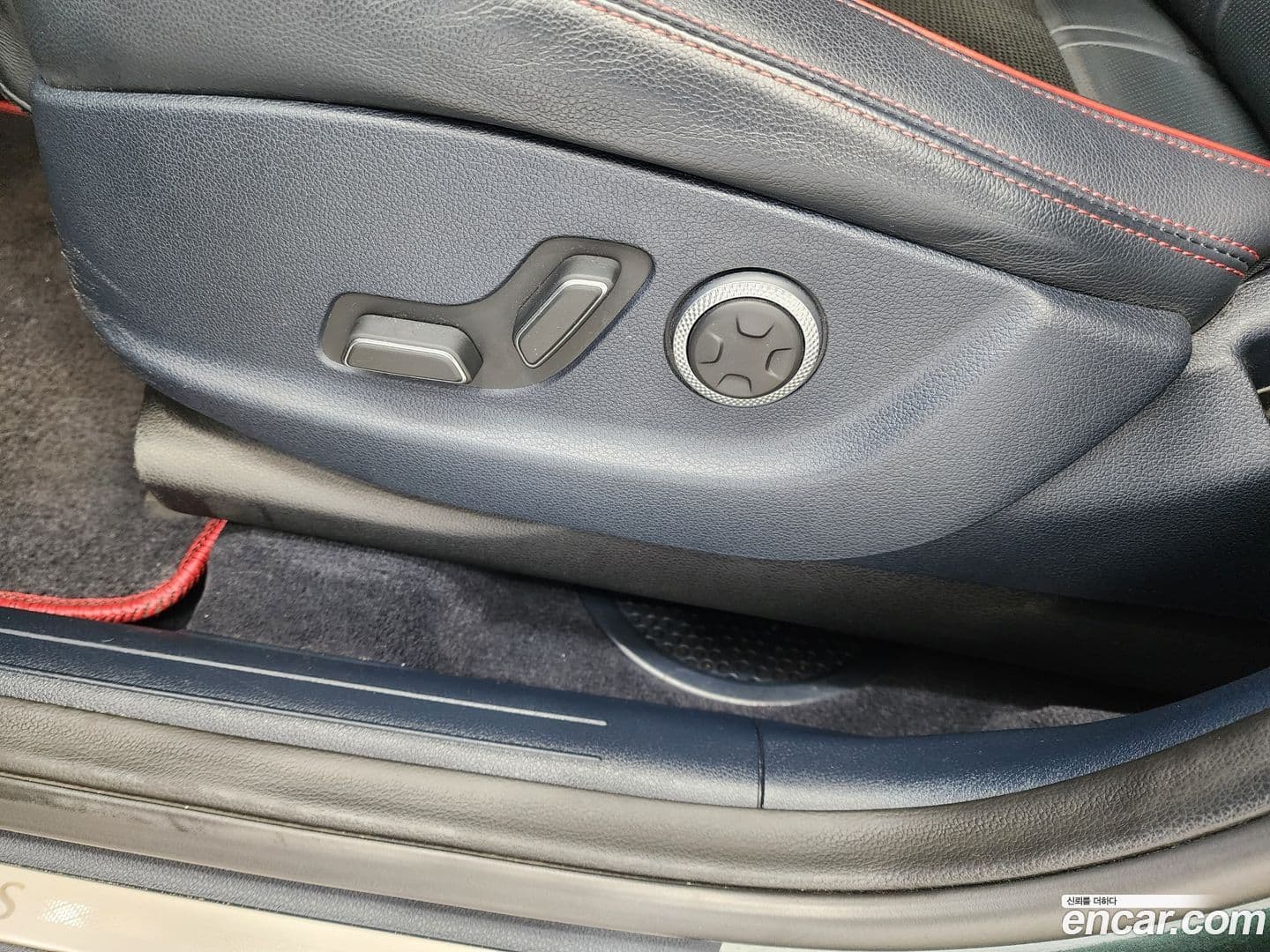 Main__Slider__Photo:GV70 Genesis 2021.5-17