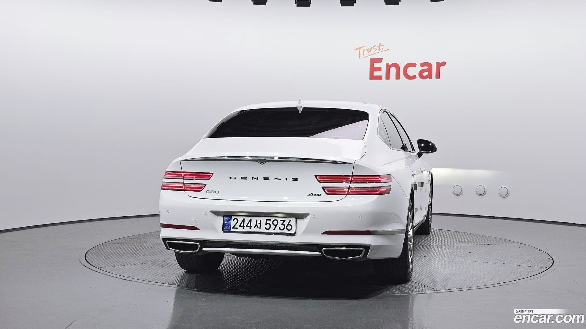 Main__Slider__Photo:G80 Genesis 2024.0-3