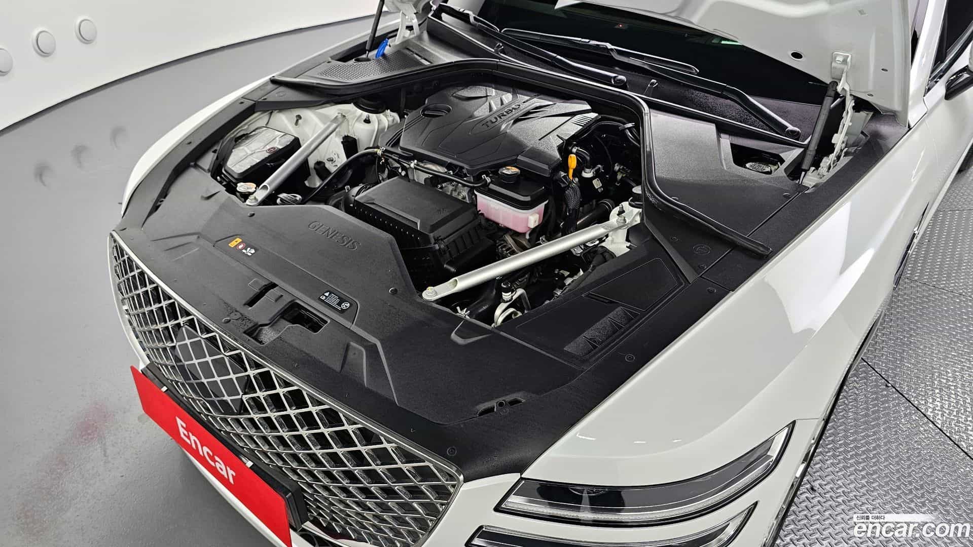 G80 Genesis 2024.0-INNER-006