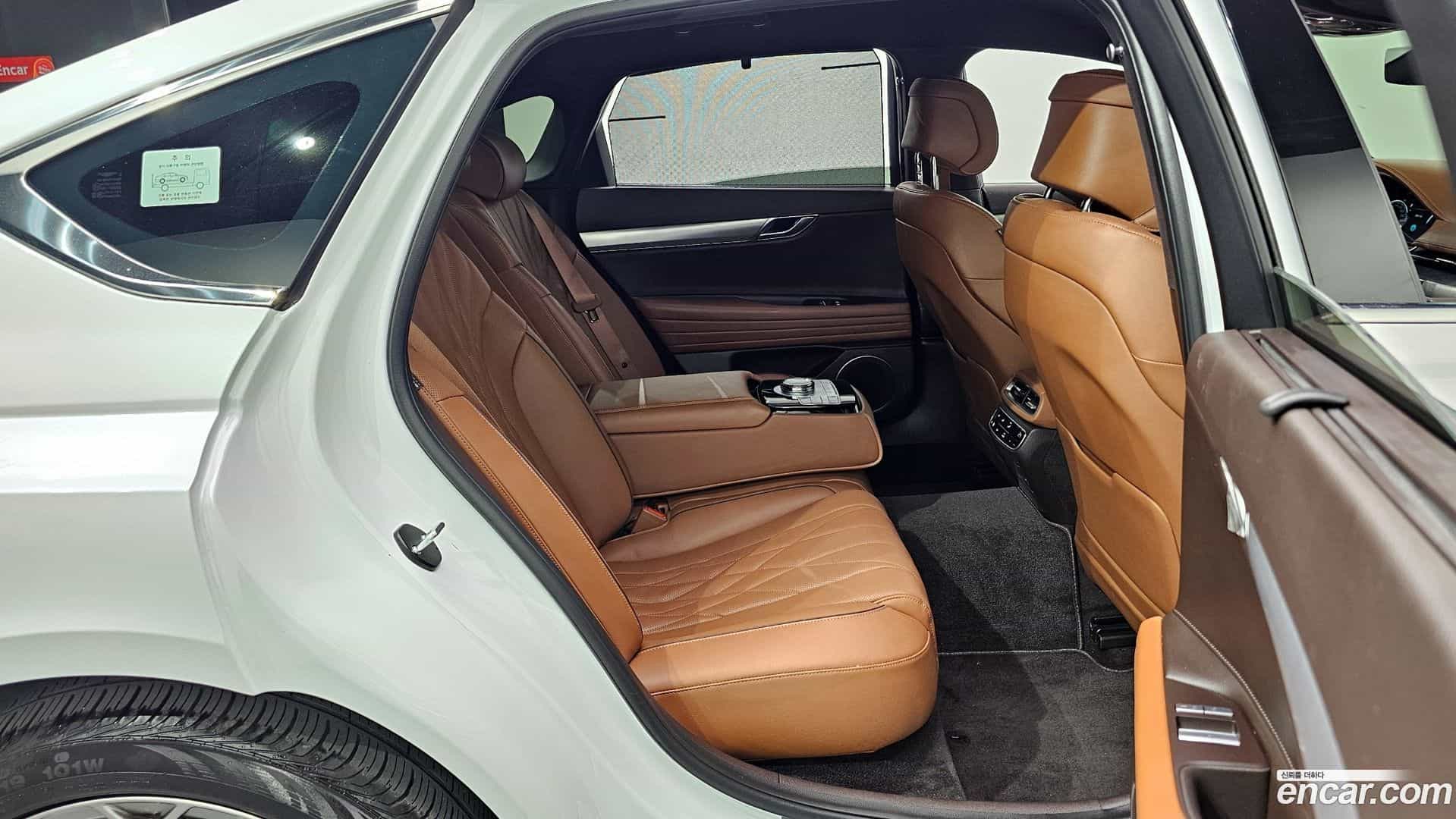 G80 Genesis 2024.0-OPTION-015