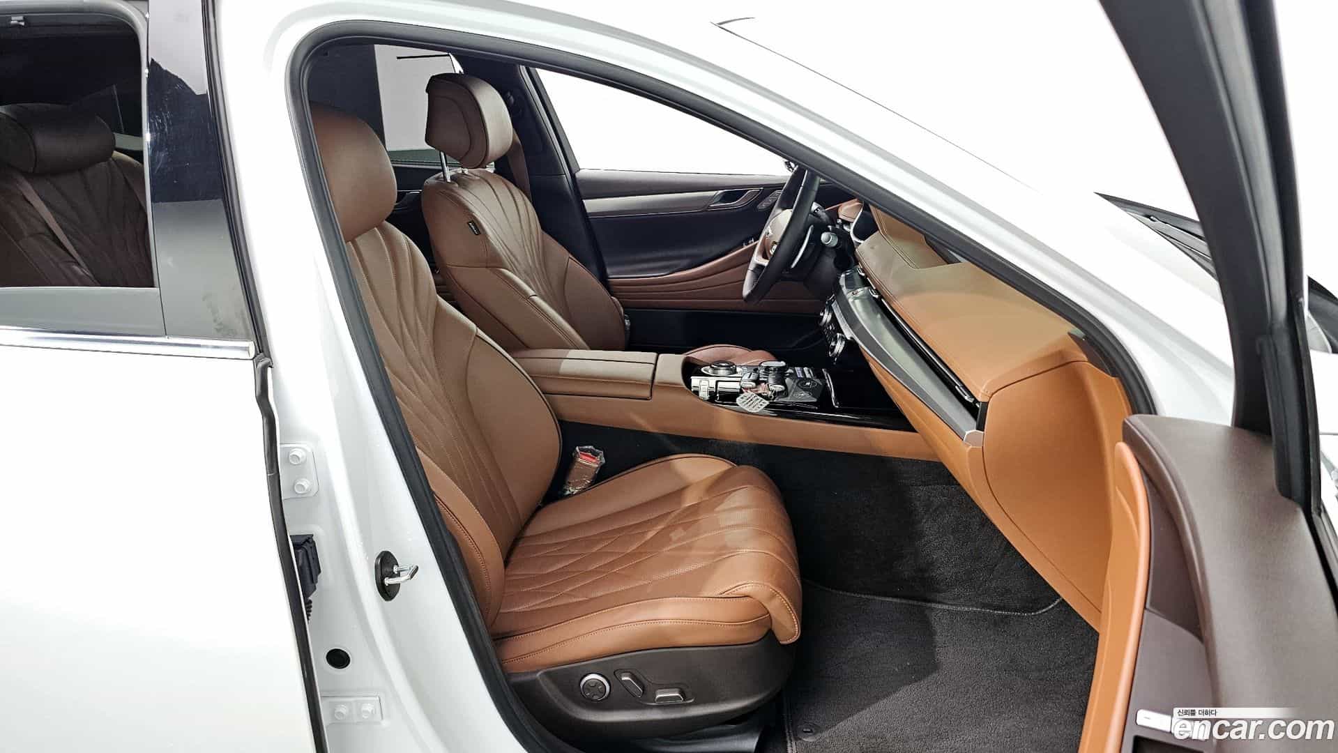 G80 Genesis 2024.0-OPTION-016