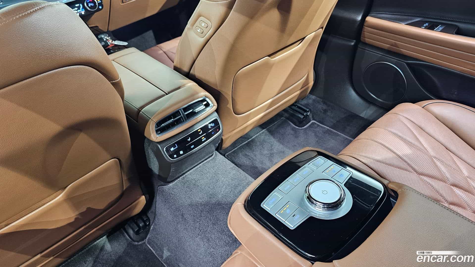 G80 Genesis 2024.0-OPTION-023