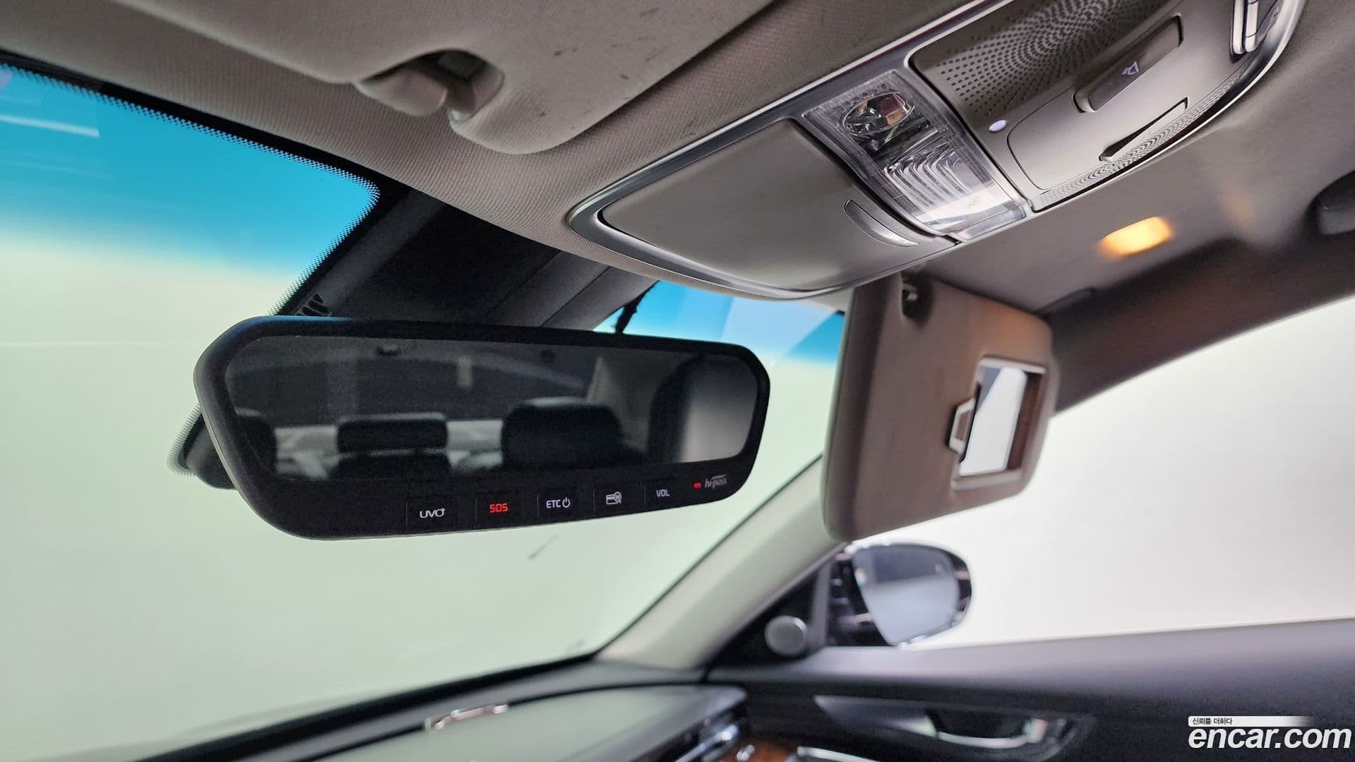 Main__Slider__Photo:K9 Kia 2018.5-16