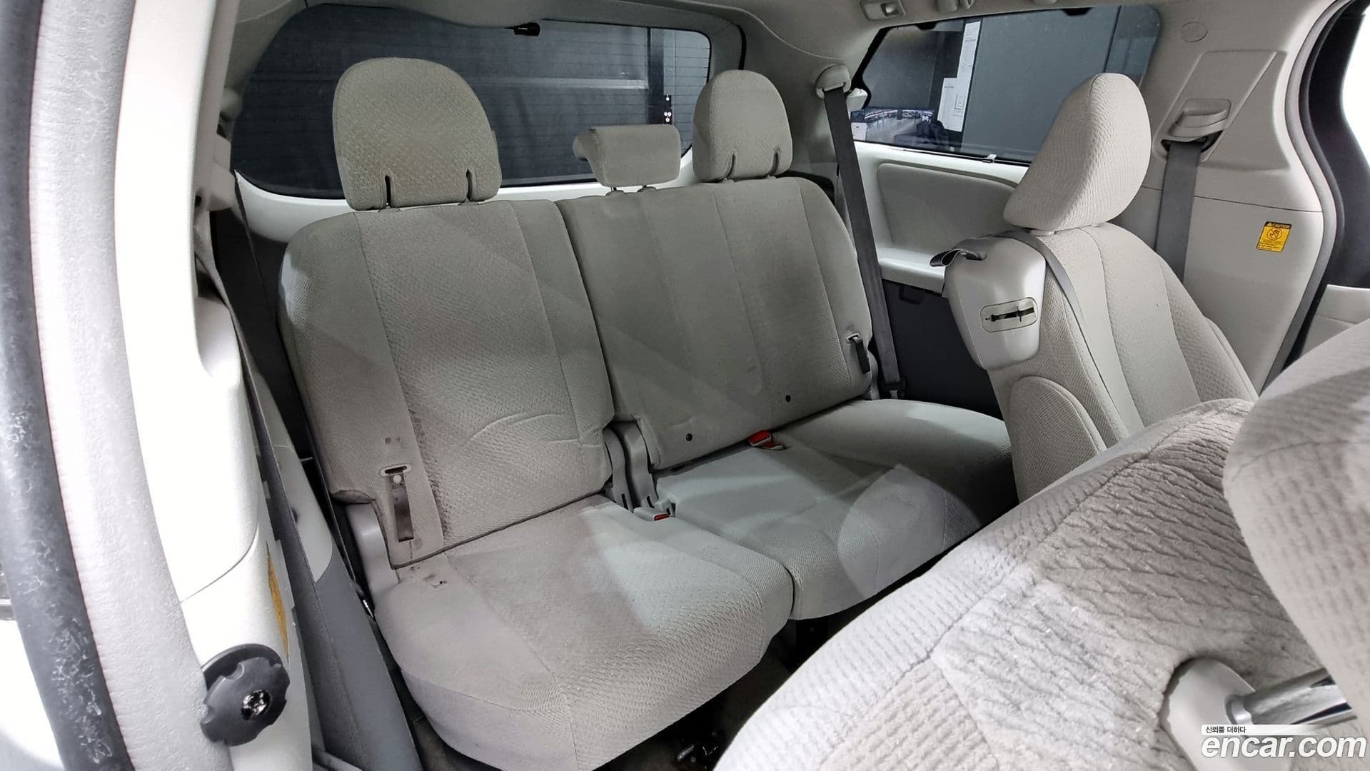 Main__Slider__Photo:Sienna Toyota 2013.11-12