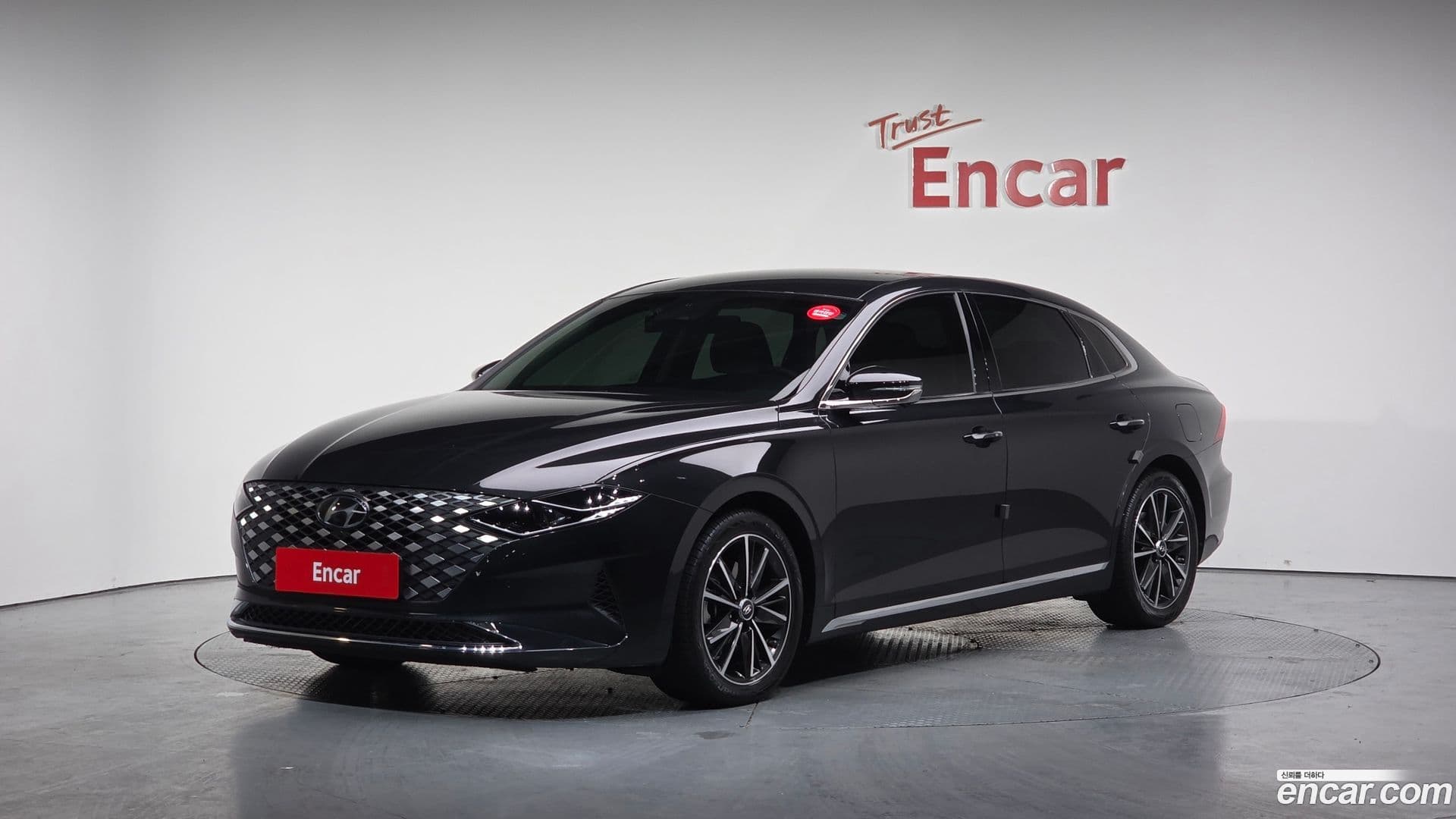 Main__Slider__Photo:Grandeur Hyundai 2021.5-0