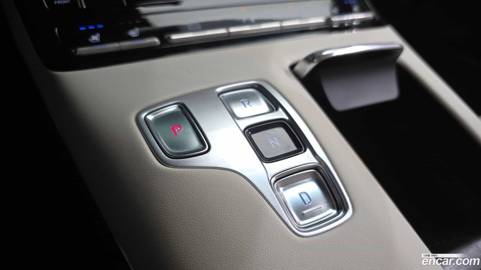 Grandeur Hyundai 2021.5-OPTION-017