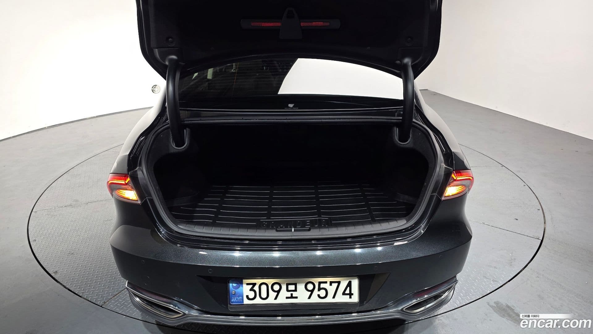 Main__Slider__Photo:Grandeur Hyundai 2021.5-19