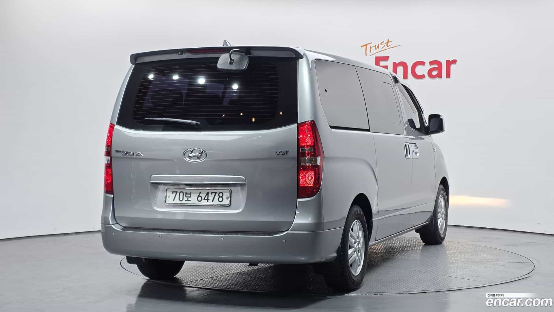 Starex Hyundai 2017.10-OUTER-002