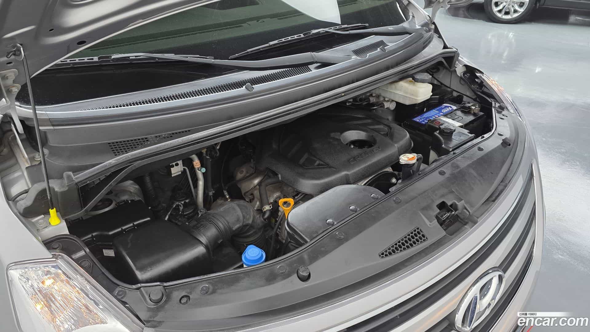 Starex Hyundai 2017.10-INNER-006