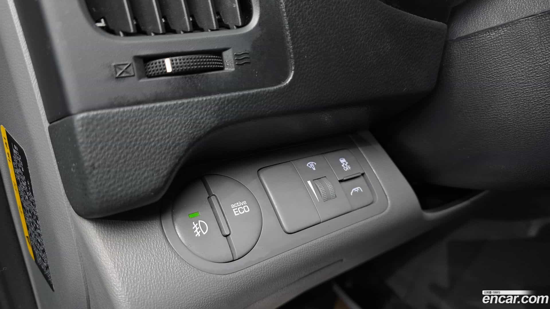 Starex Hyundai 2017.10-OPTION-021