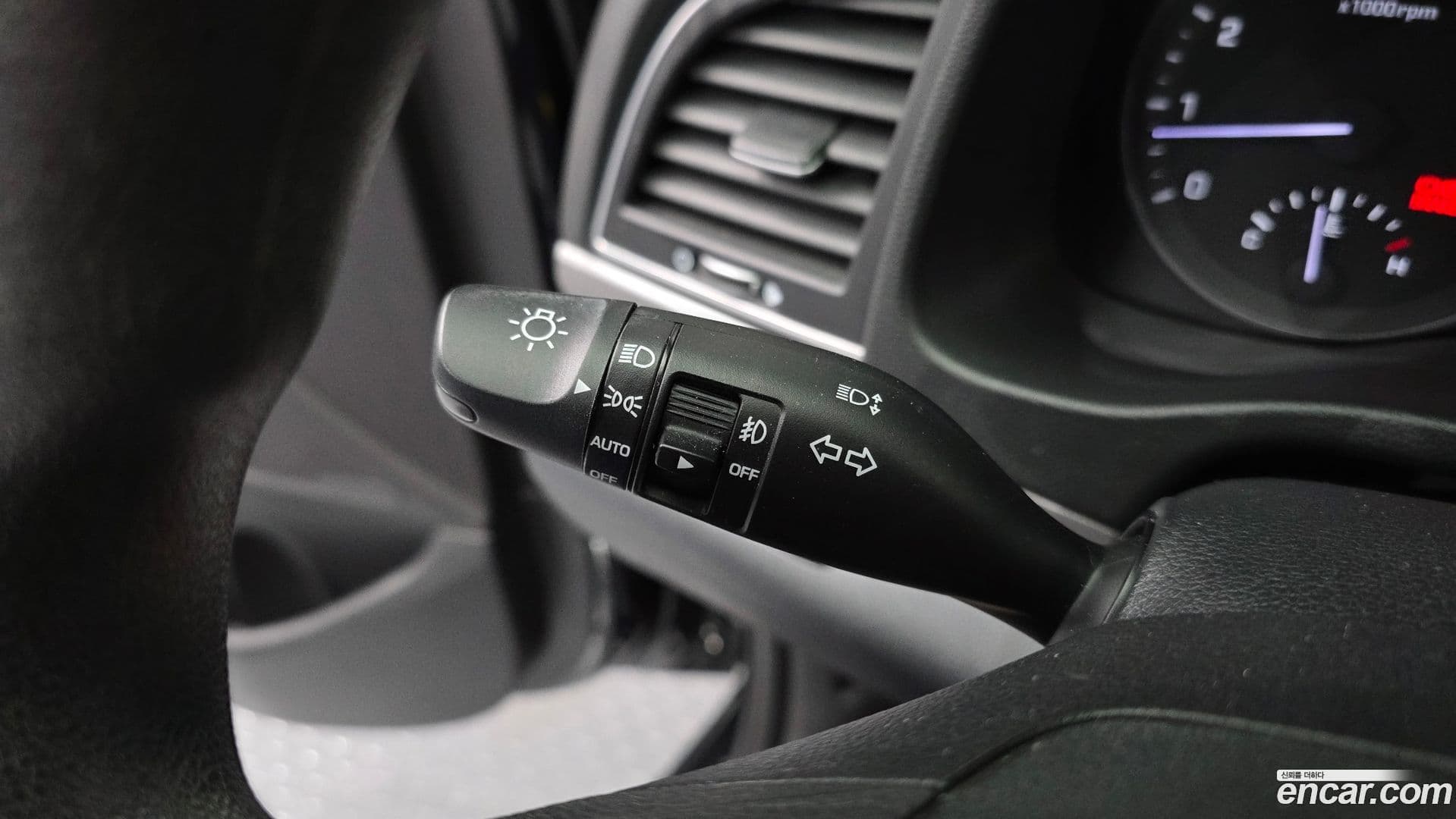 Main__Slider__Photo:AVANTE Hyundai 2017.9-16