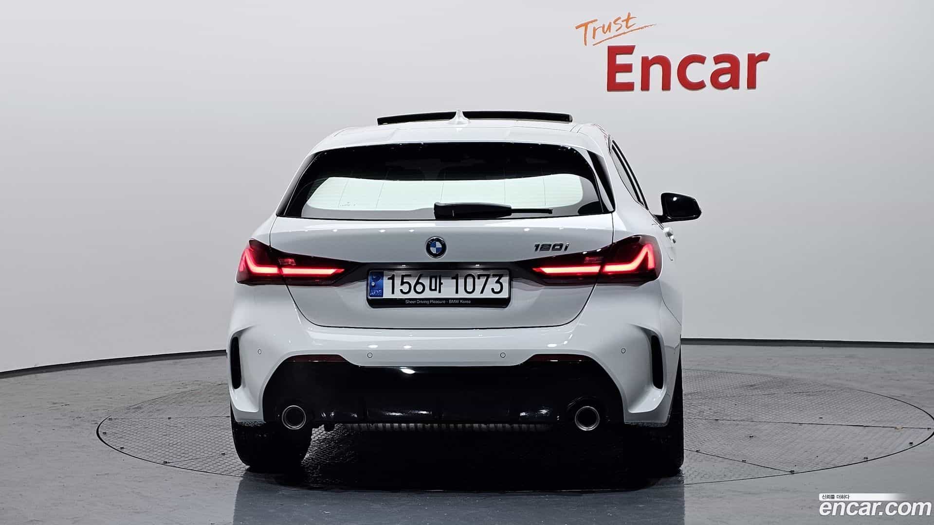 1-Series BMW 2023.5-OUTER-004