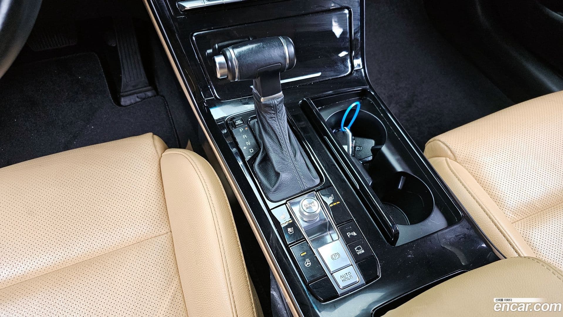 Main__Slider__Photo:K7 Kia 2020.8-8