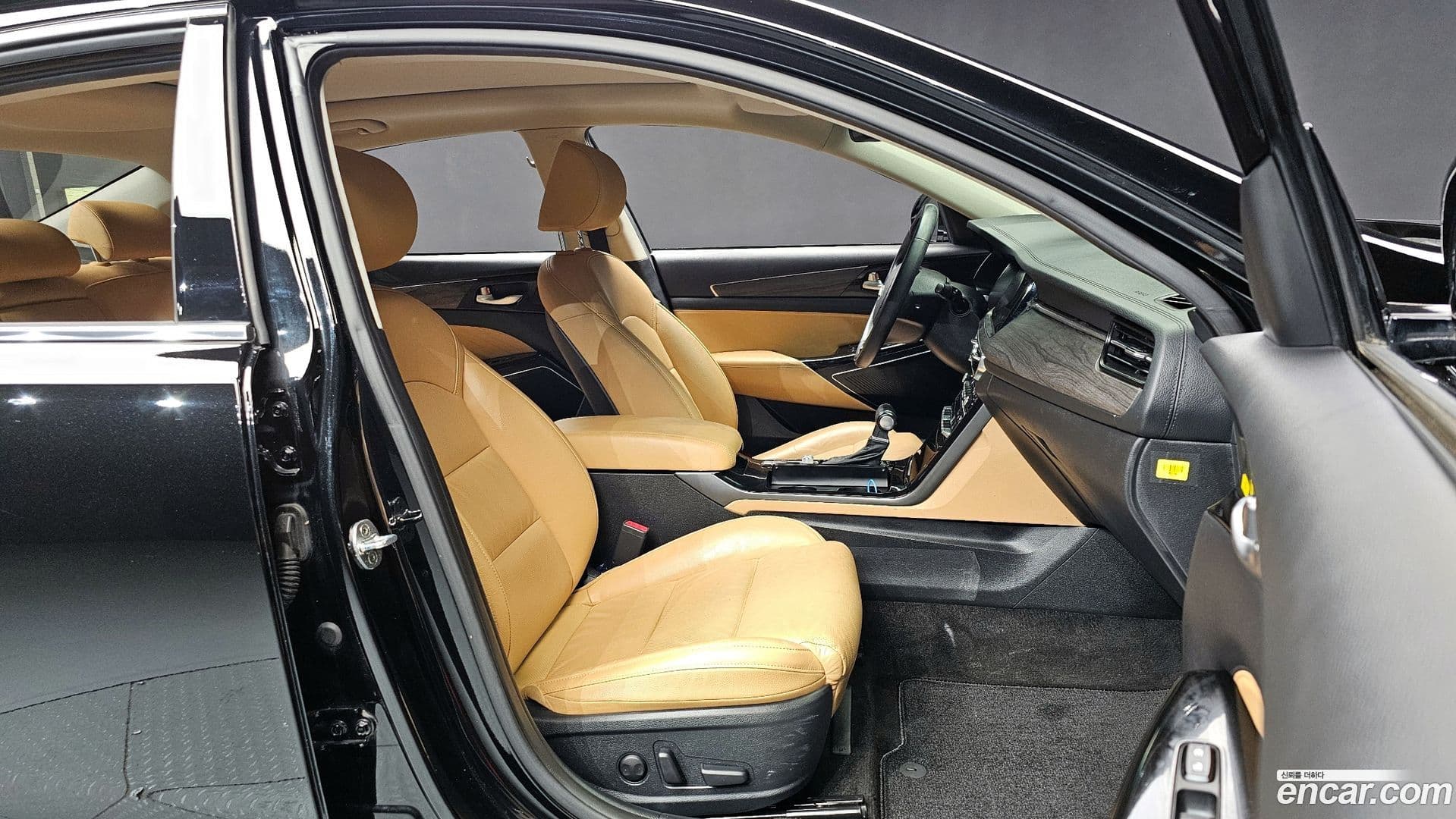 Main__Slider__Photo:K7 Kia 2020.8-9