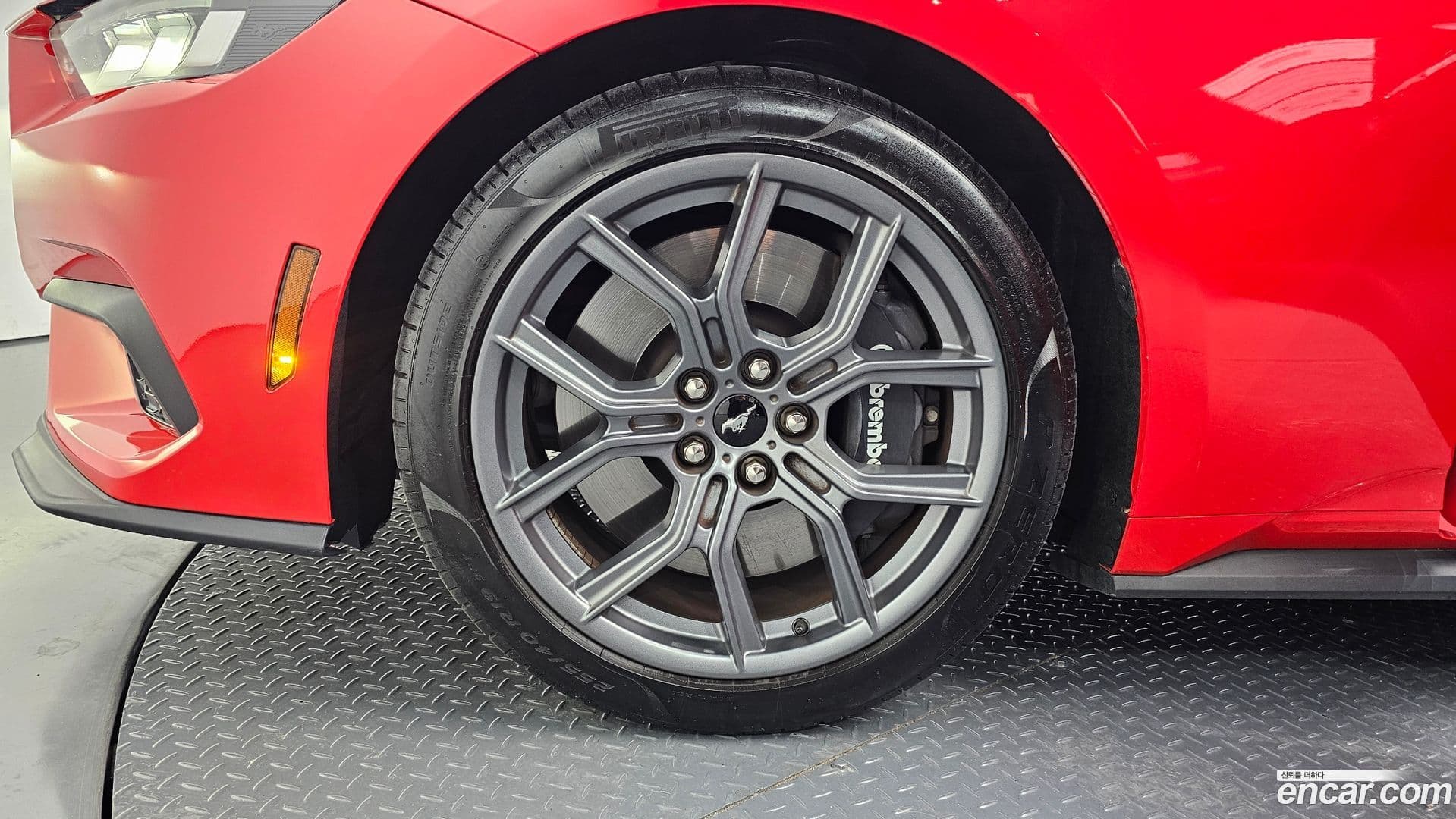 Main__Slider__Photo:Mustang Ford 2024.1-4