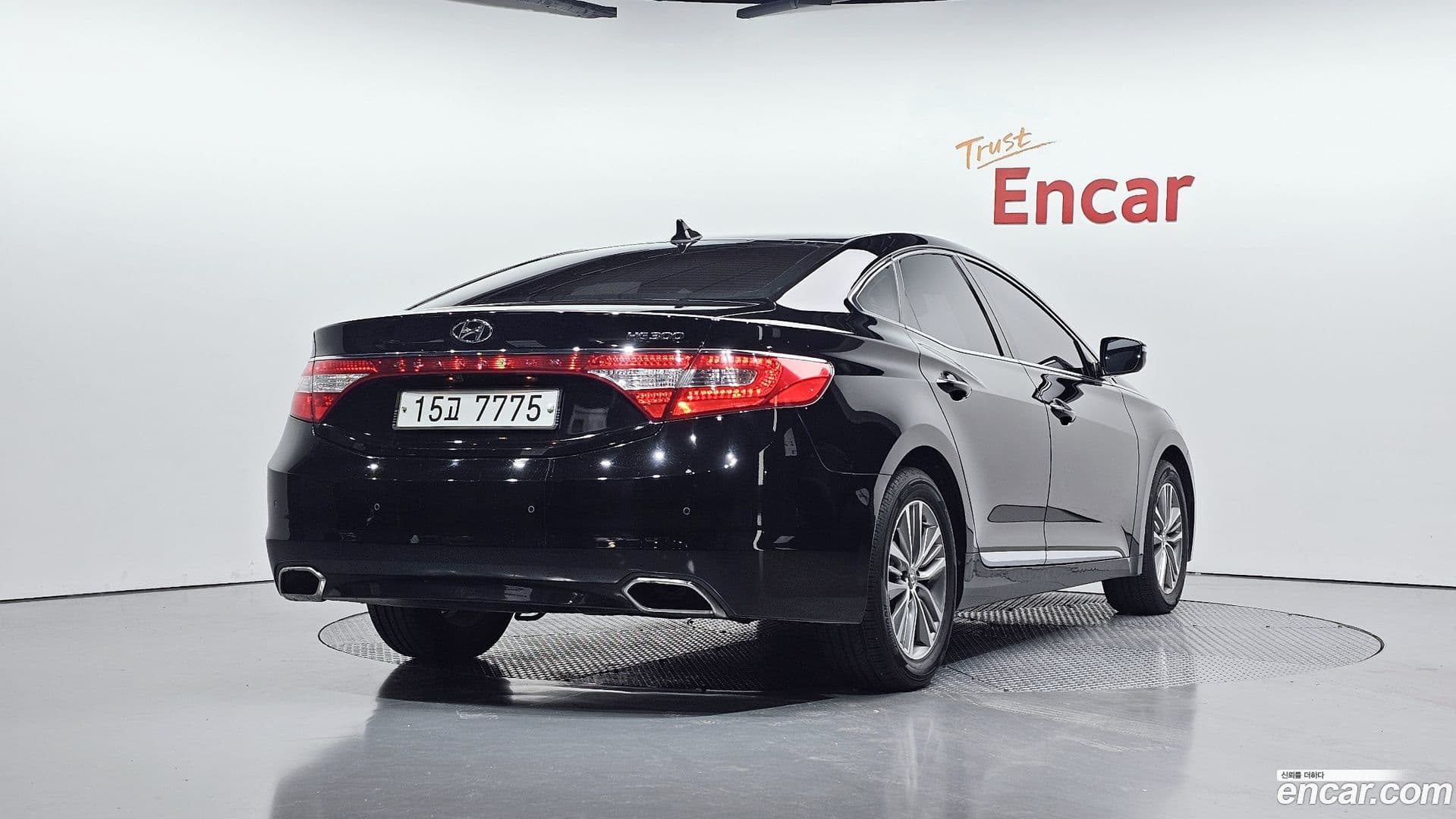 Main__Slider__Photo:Grandeur Hyundai 2015.3-1