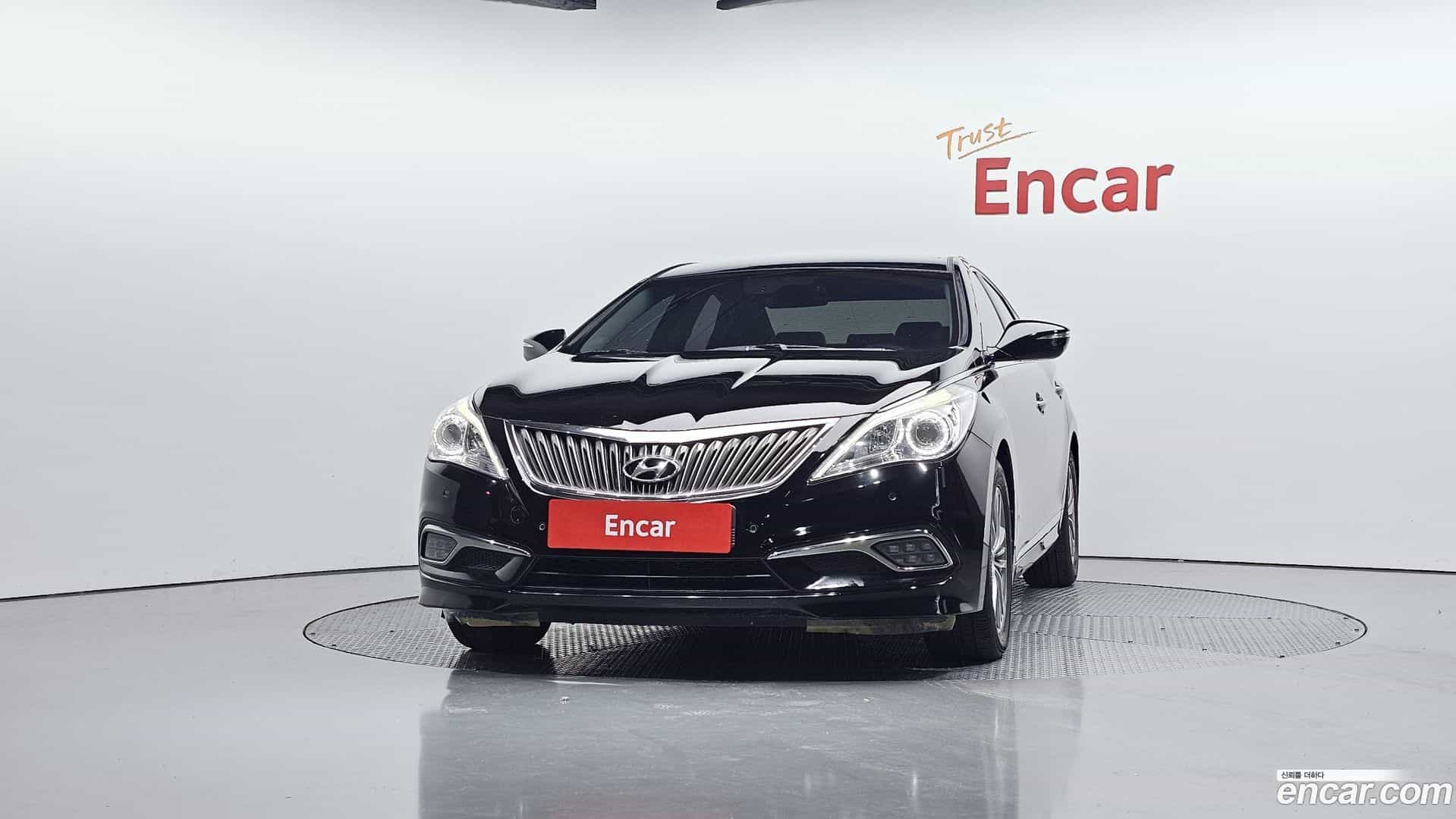 Grandeur Hyundai 2015.3-OUTER-003