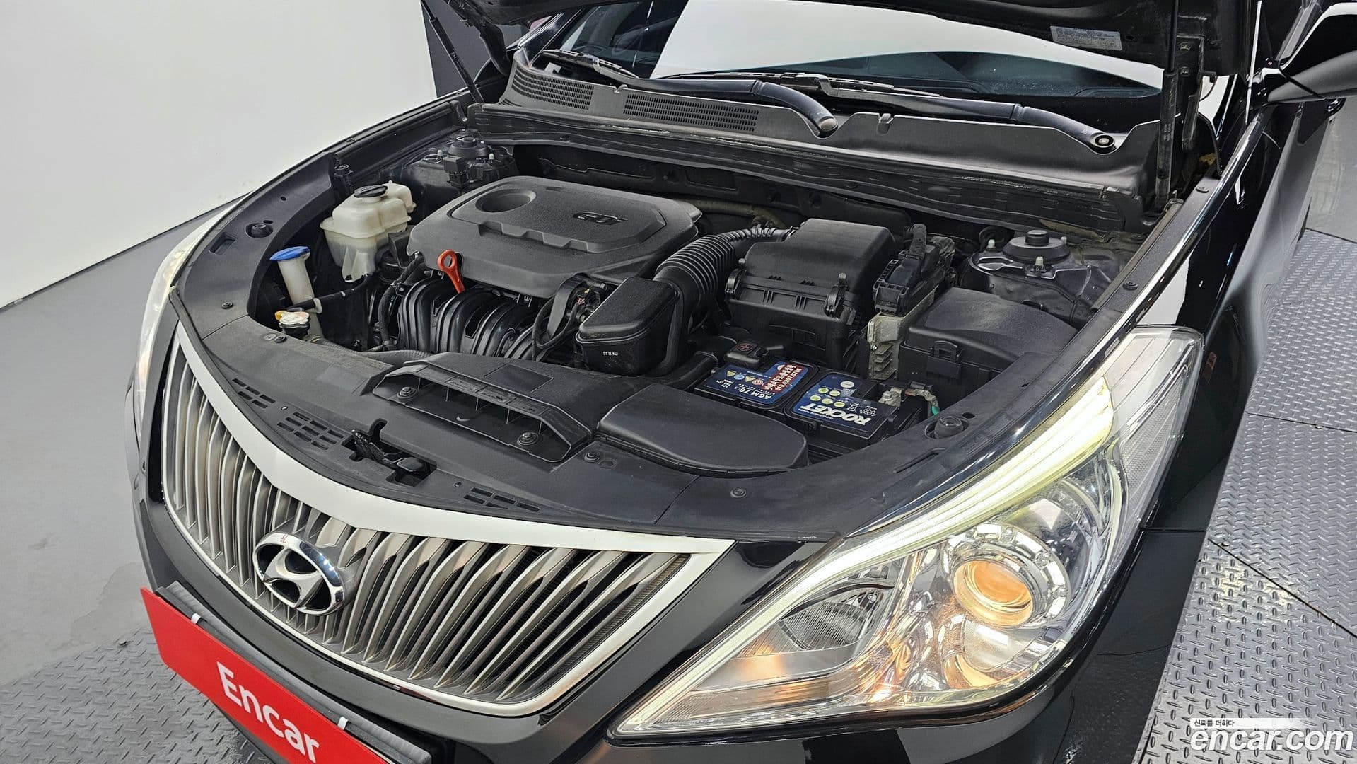 Main__Slider__Photo:Grandeur Hyundai 2015.3-5