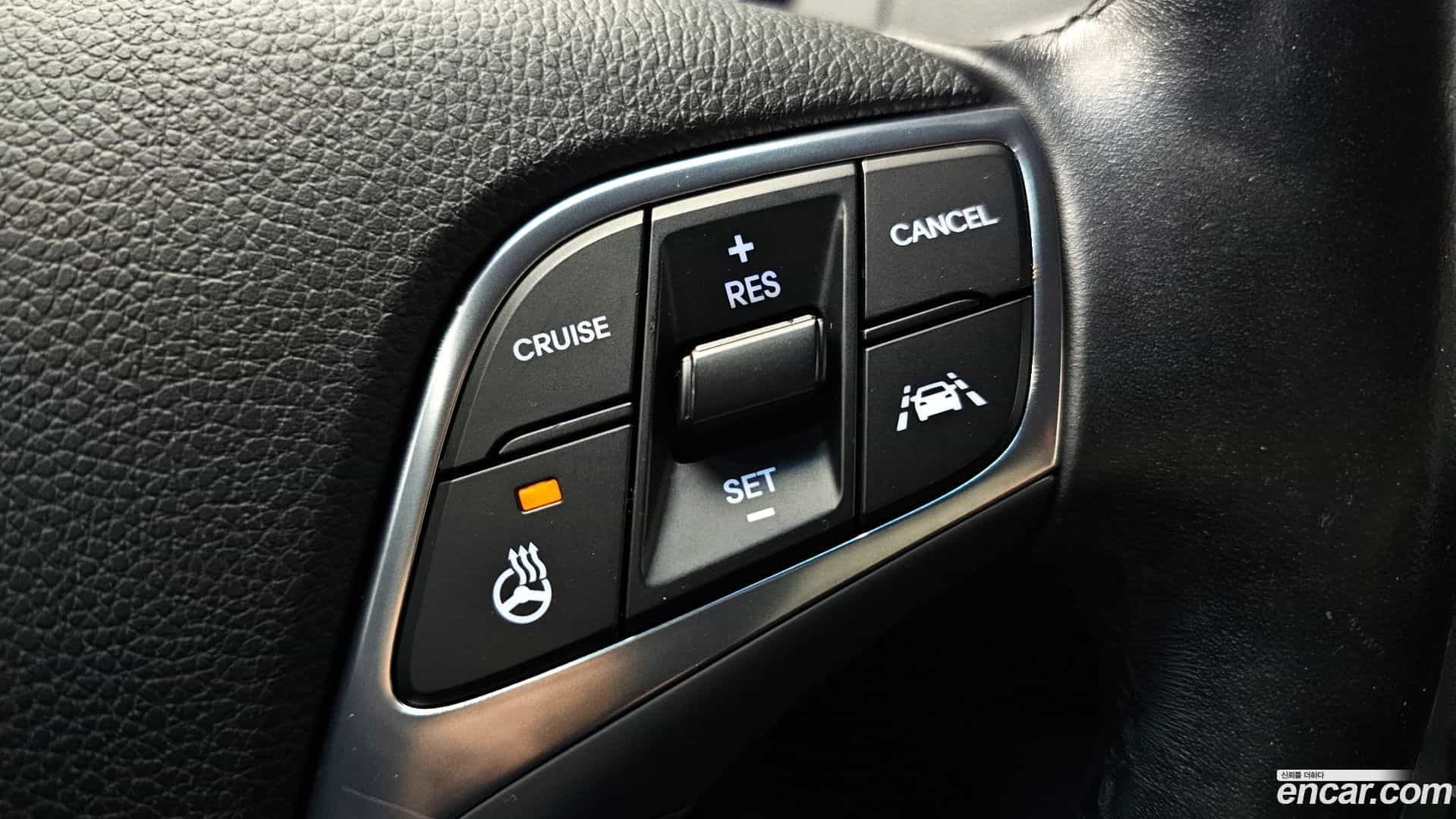 Grandeur Hyundai 2015.3-OPTION-017