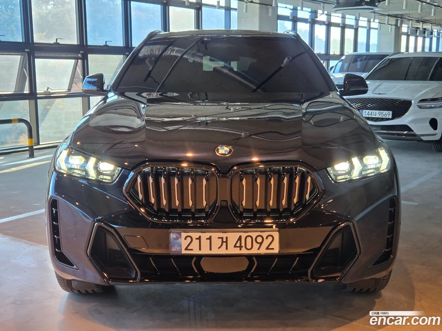 Main__Slider__Photo:X6 BMW 2025.3-1