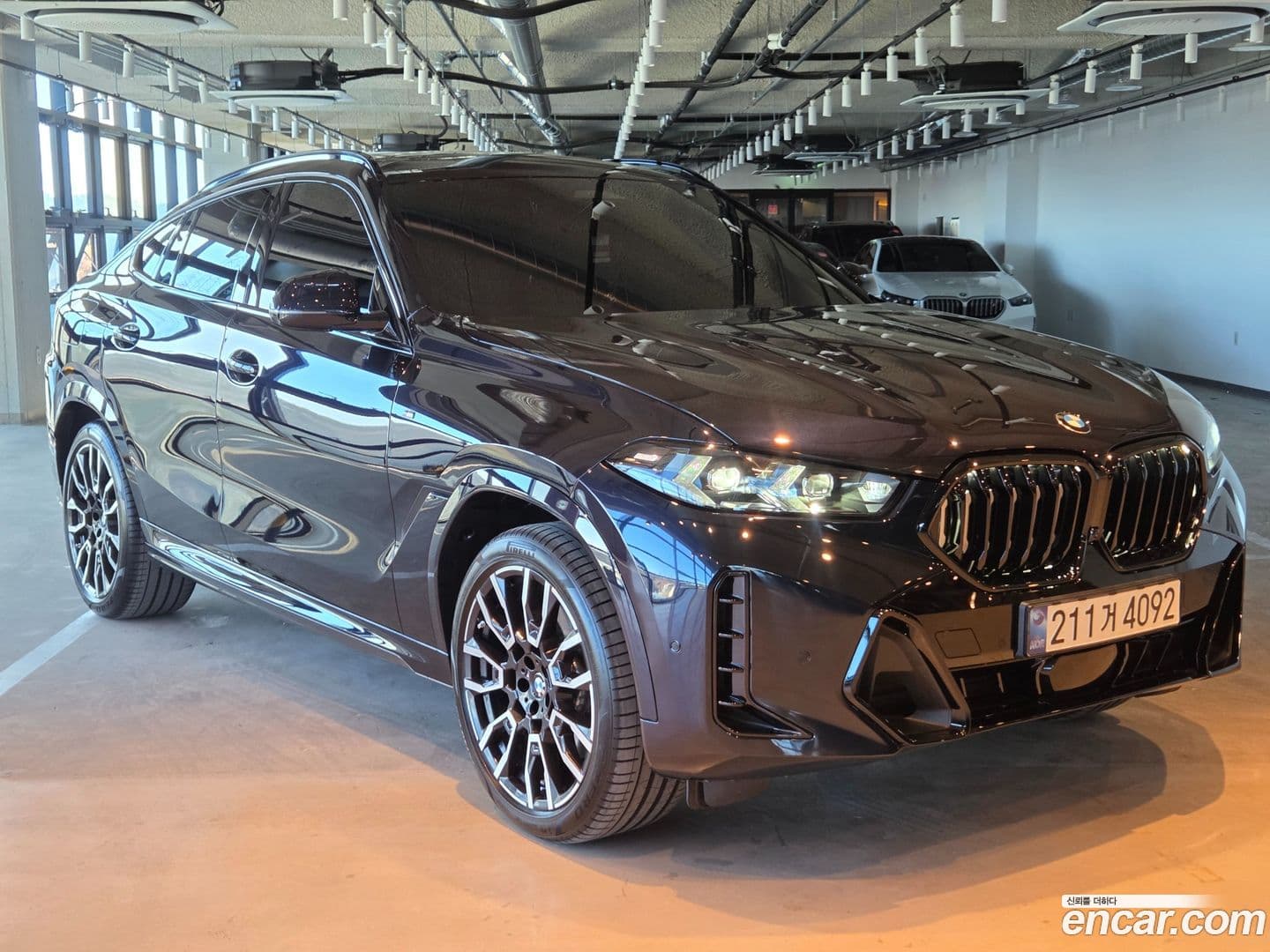 Main__Slider__Photo:X6 BMW 2025.3-2