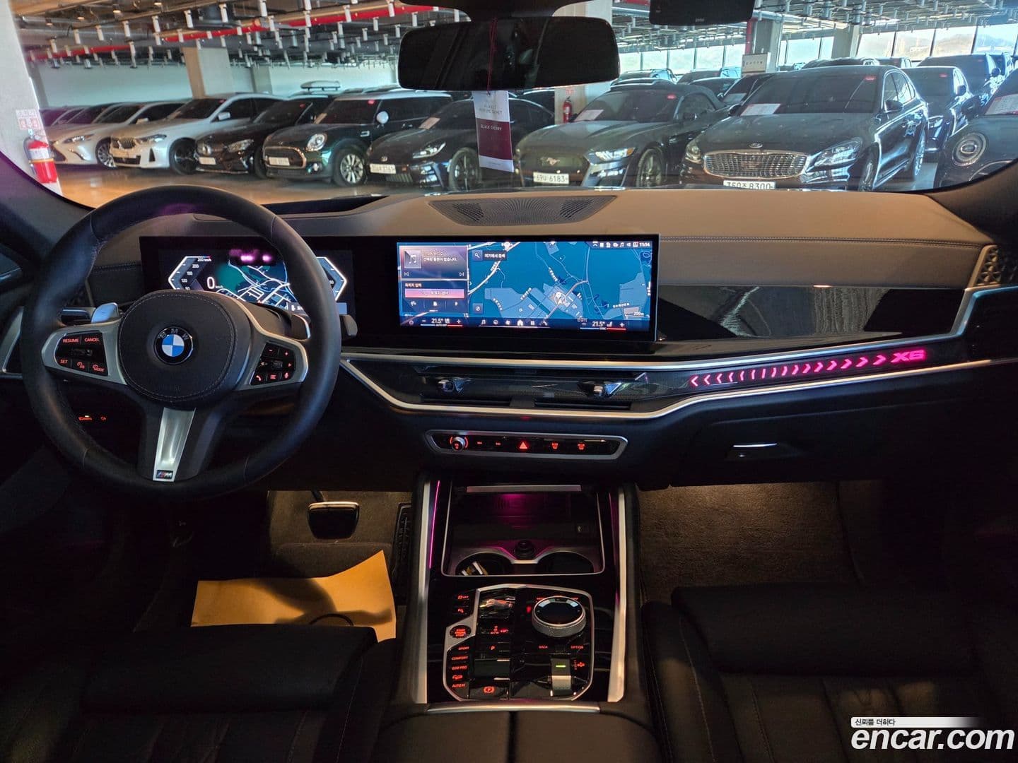 Main__Slider__Photo:X6 BMW 2025.3-11