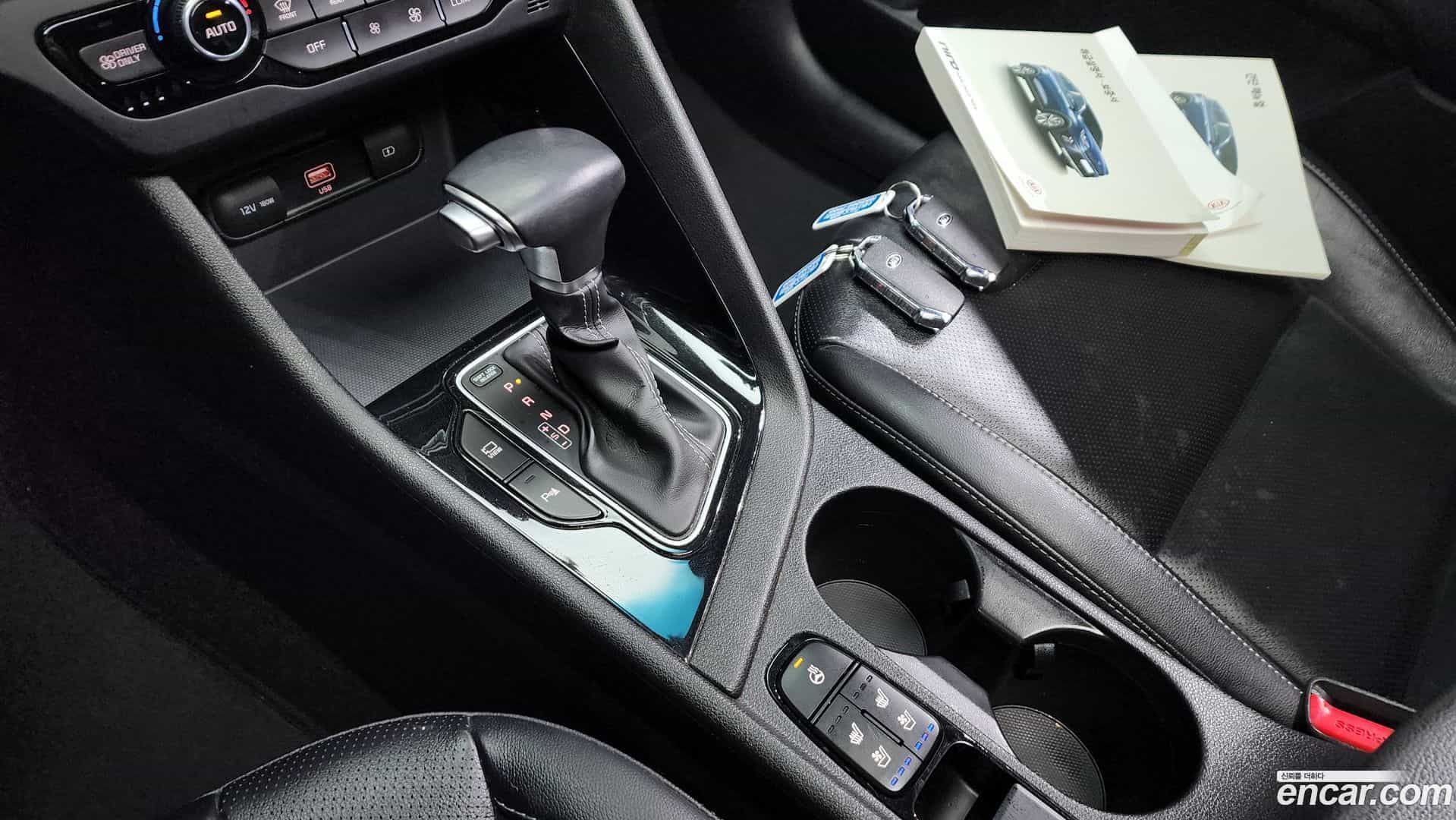 Niro Kia 2020.4-INNER-009