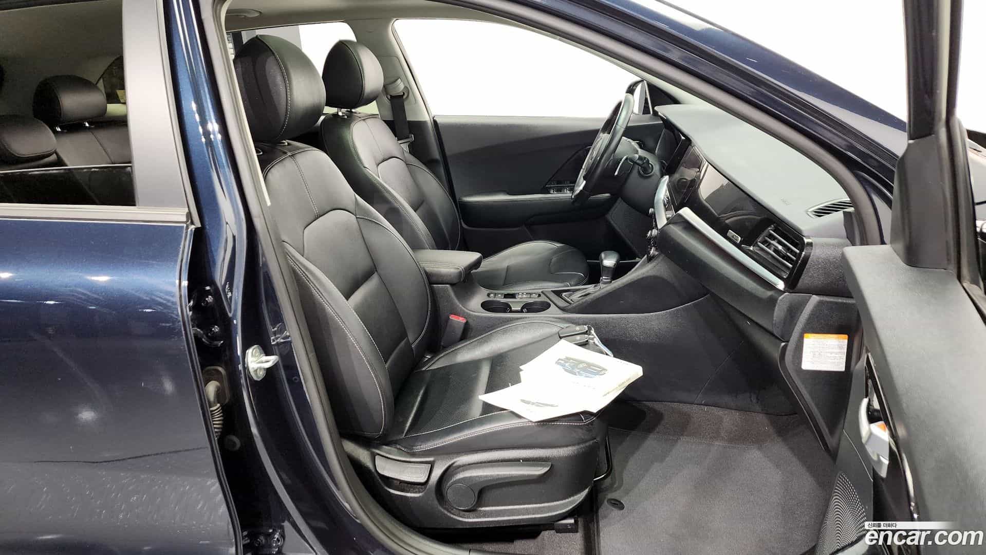 Niro Kia 2020.4-INNER-010