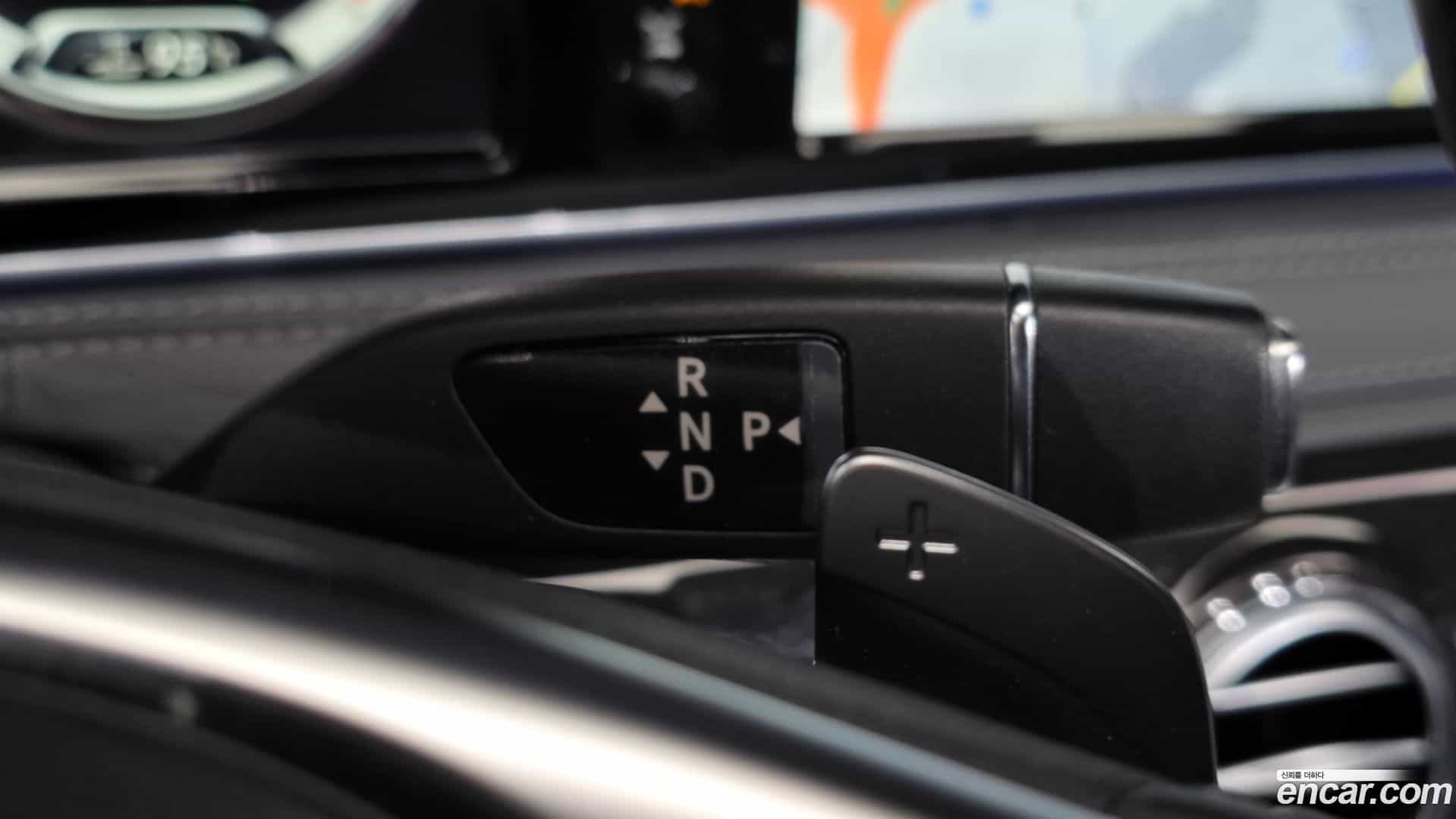 S-Class Mercedes-Benz 2017.0-INNER-009