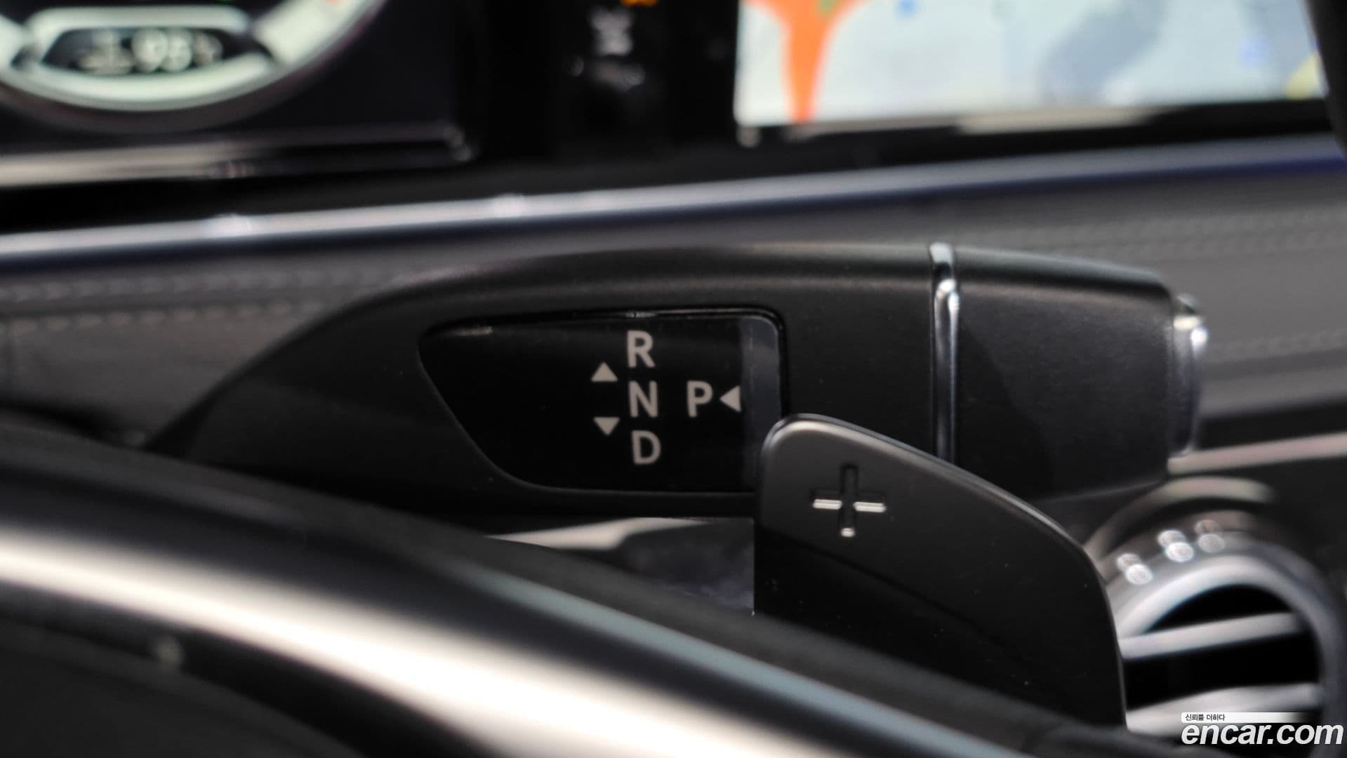 Main__Slider__Photo:S-Class Mercedes-Benz 2017.0-8