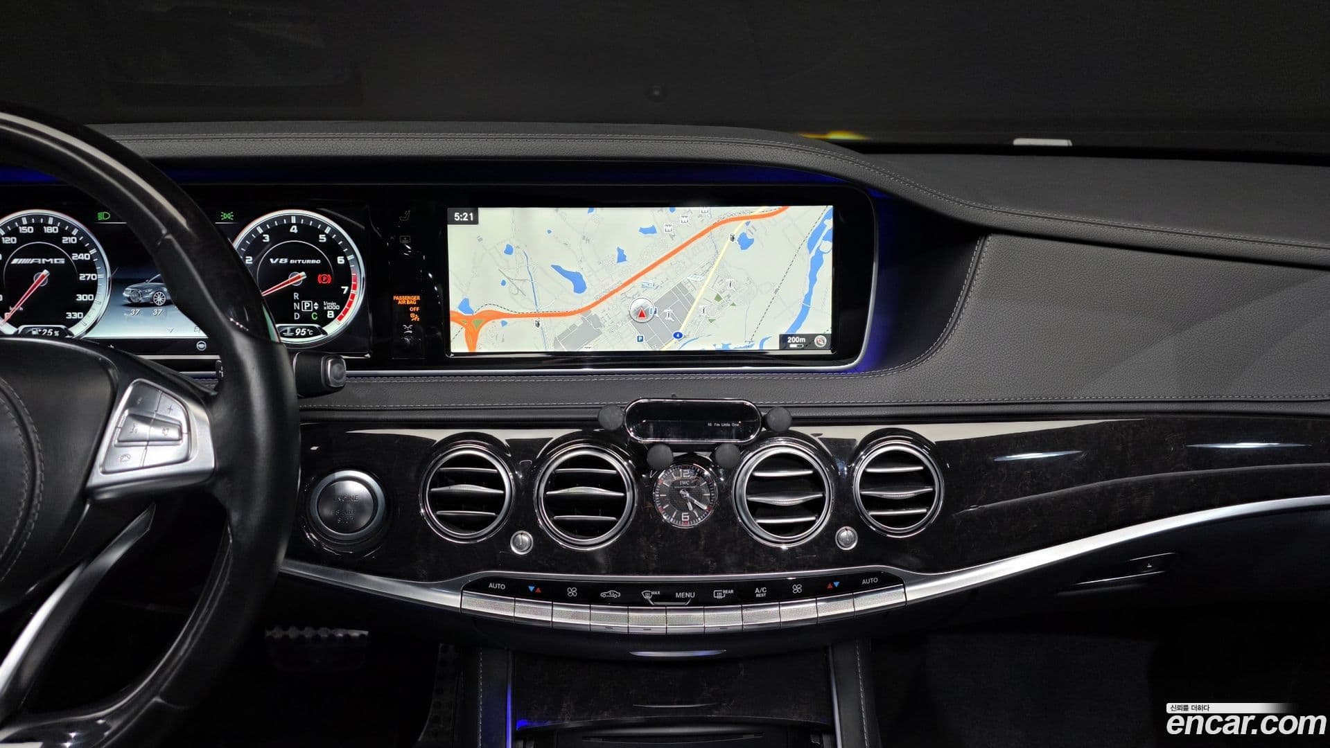 Main__Slider__Photo:S-Class Mercedes-Benz 2017.0-13