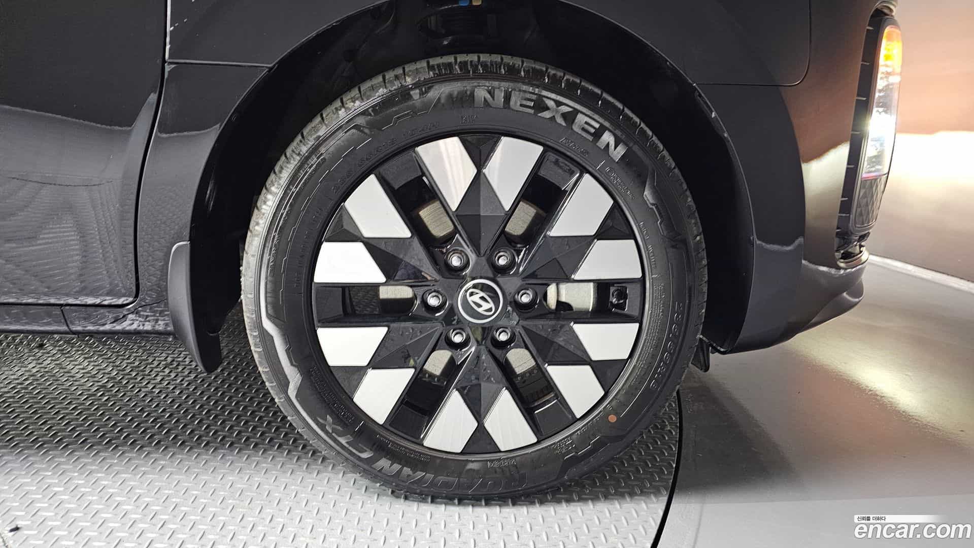 Staria Hyundai 2024.8-OUTER-005