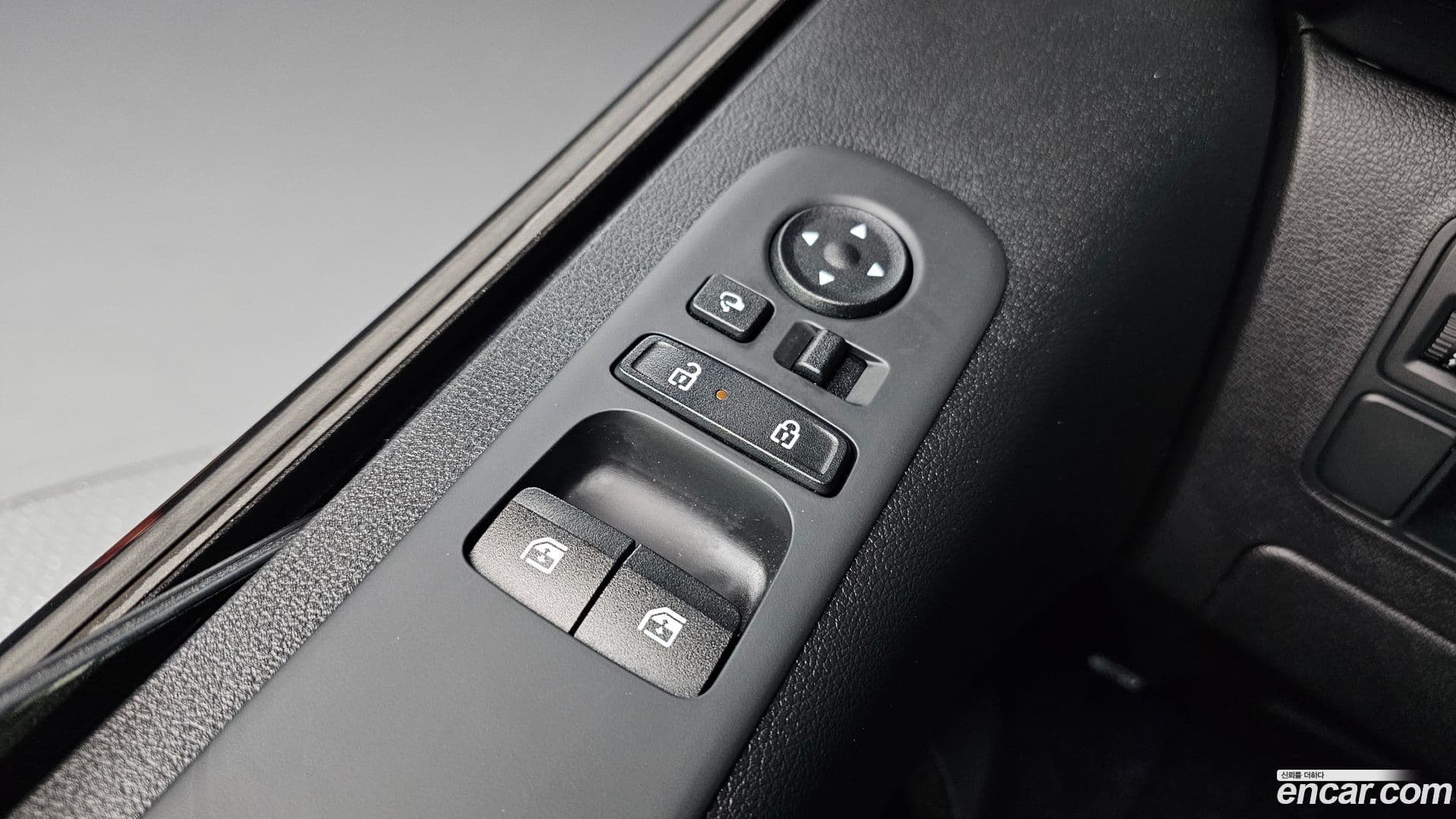 Main__Slider__Photo:Staria Hyundai 2024.8-11