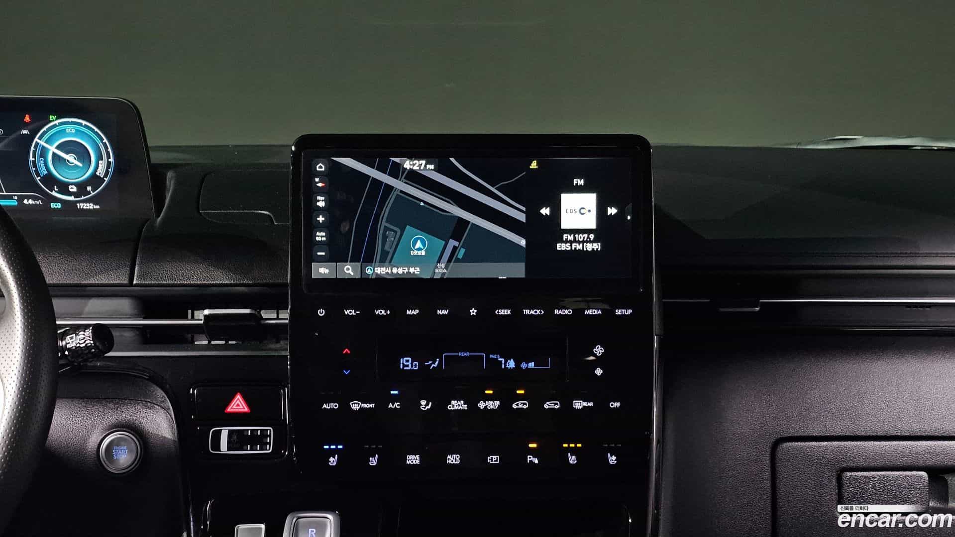 Staria Hyundai 2024.8-OPTION-021