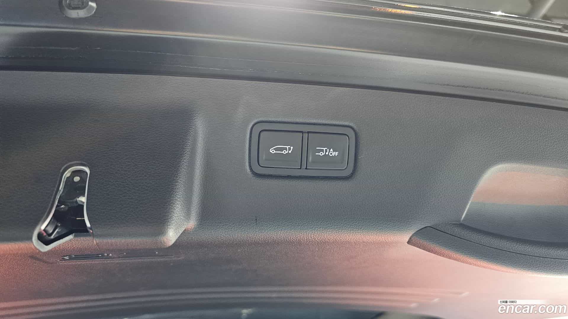 Staria Hyundai 2024.8-OPTION-024