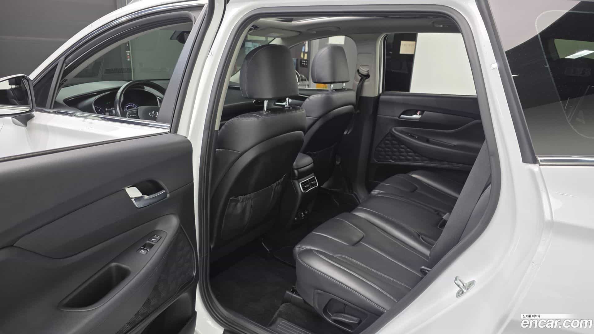 Santafe Hyundai 2020.6-OPTION-015