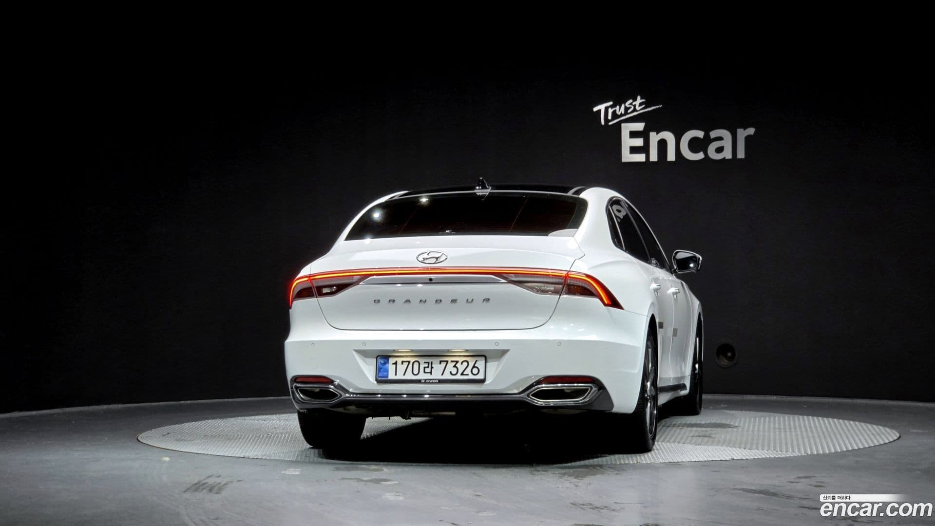 Main__Slider__Photo:Grandeur Hyundai 2021.9-3