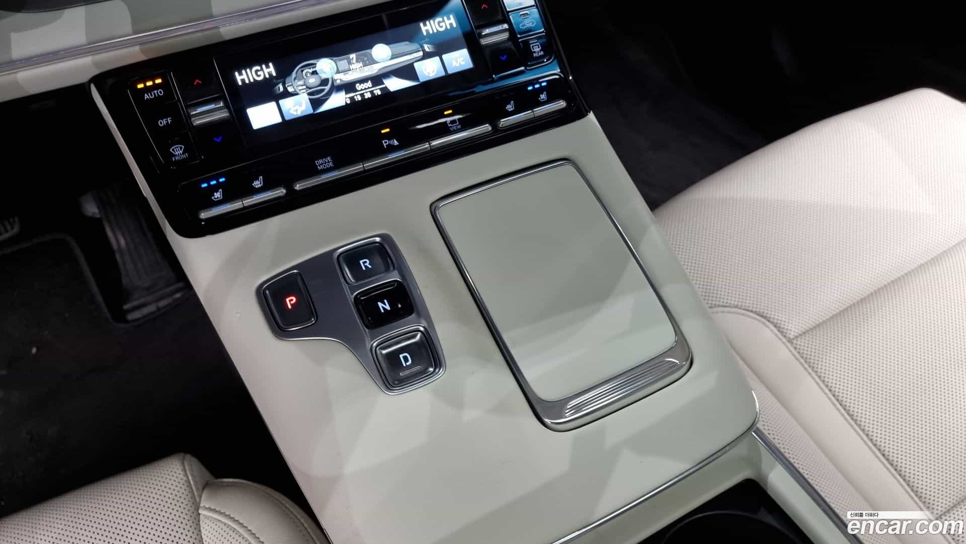 Grandeur Hyundai 2021.9-INNER-009