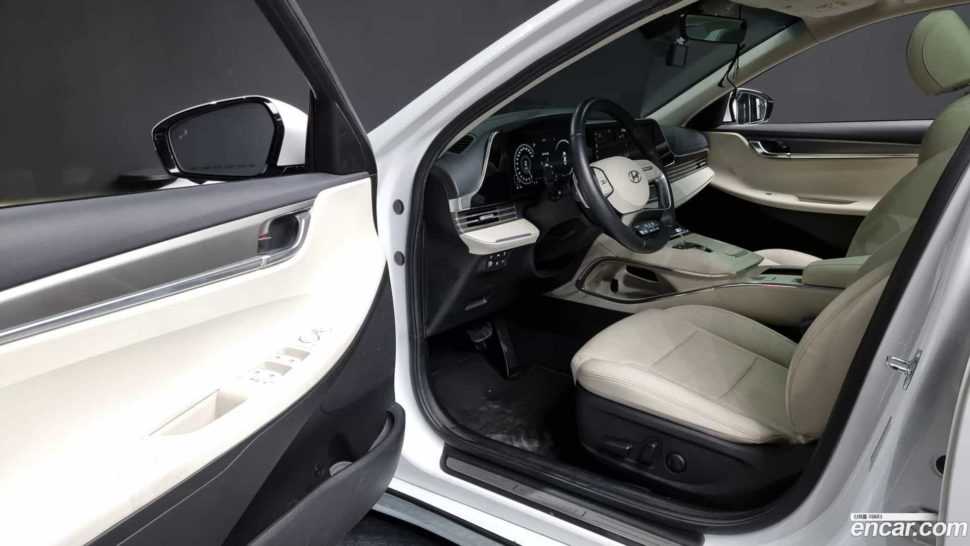 Grandeur Hyundai 2021.9-INNER-010