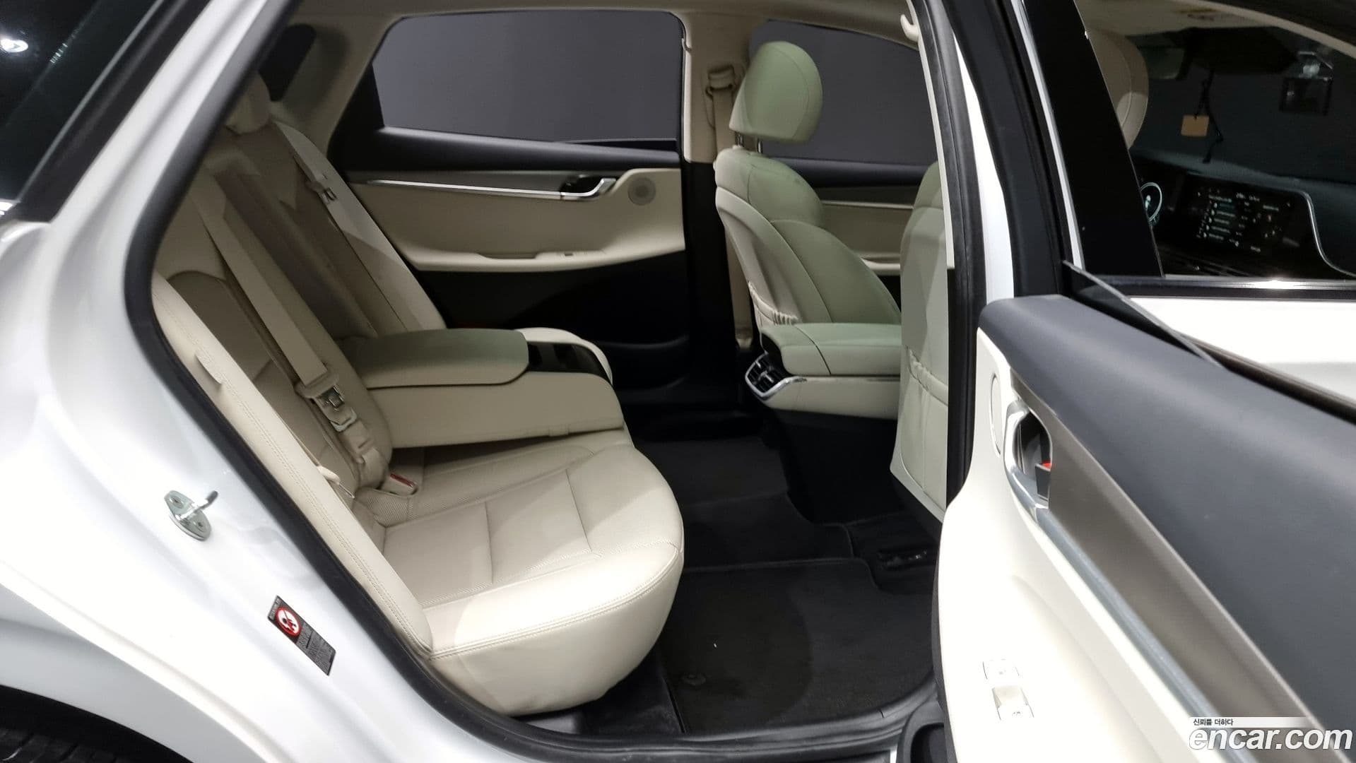 Main__Slider__Photo:Grandeur Hyundai 2021.9-11