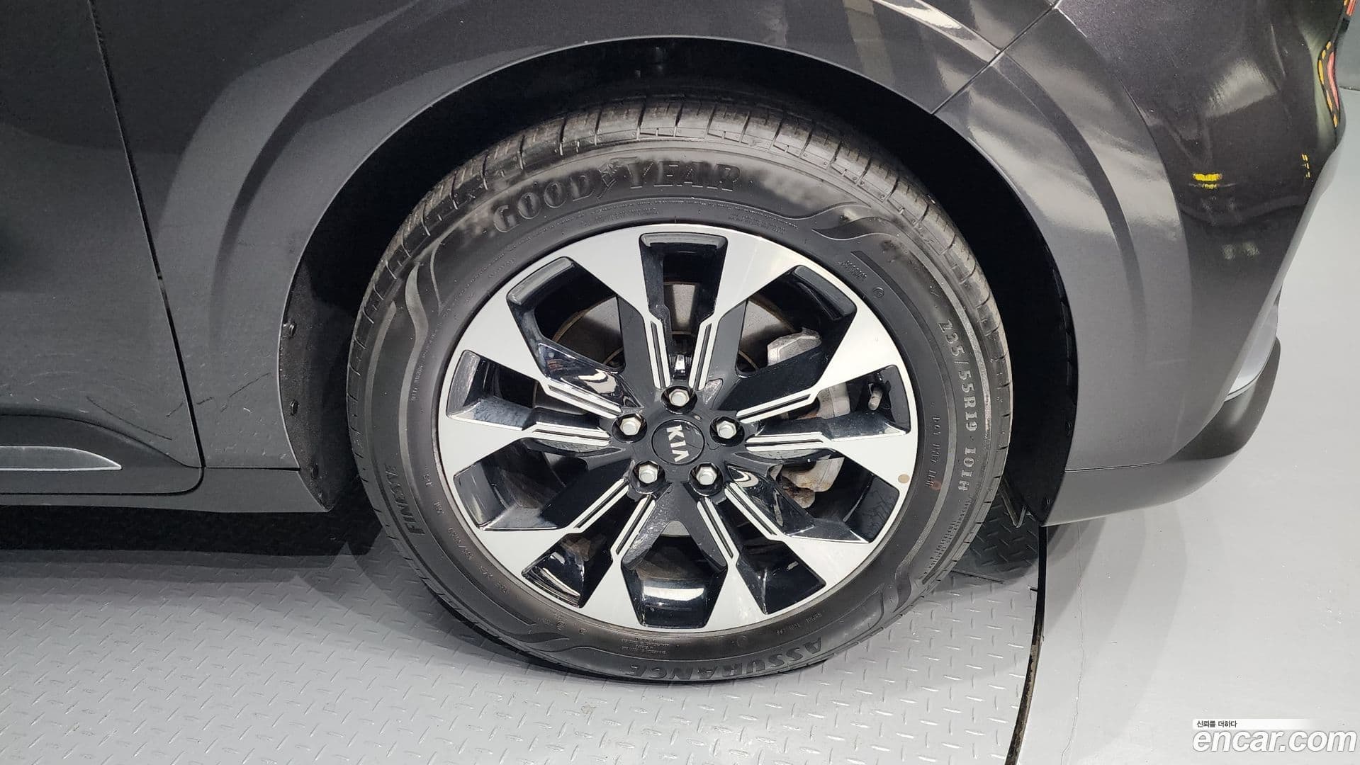 Main__Slider__Photo:Canival Kia 2020.11-4